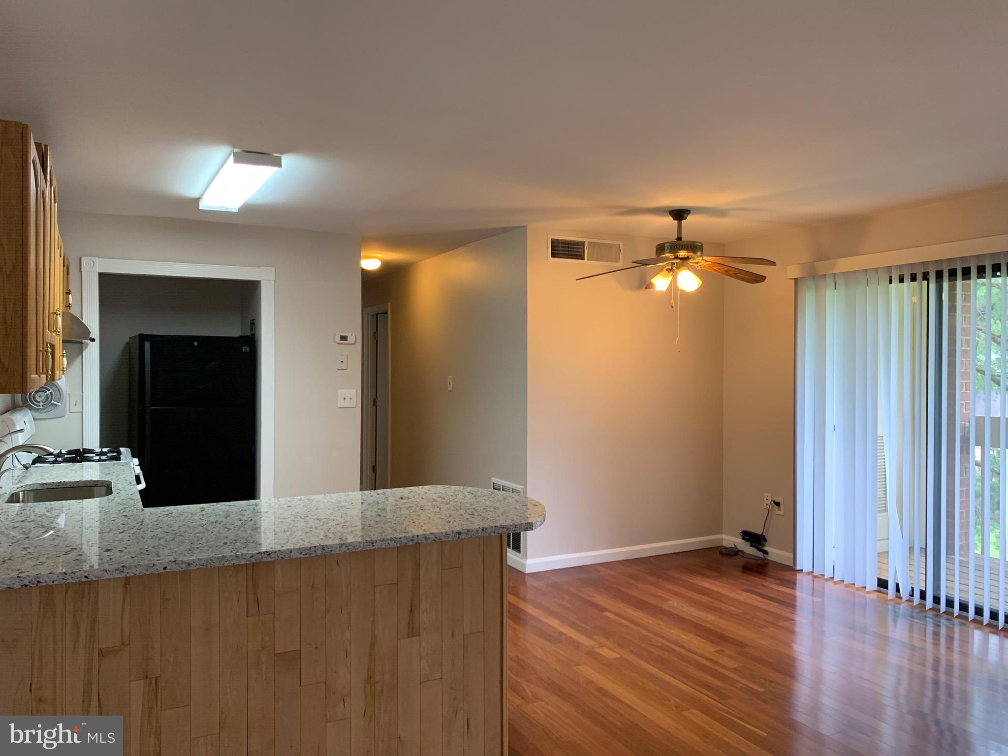 LITTLE RIVER SQUARE - Residential Lease