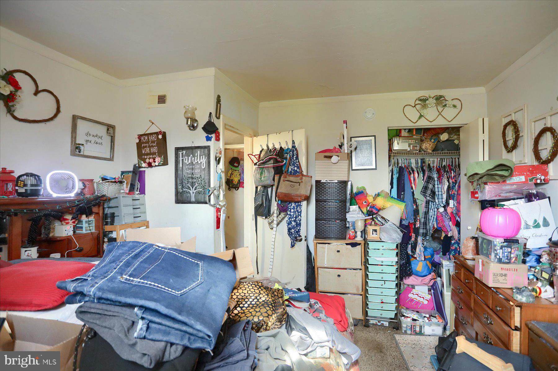 SWAN MEADOWS - Residential