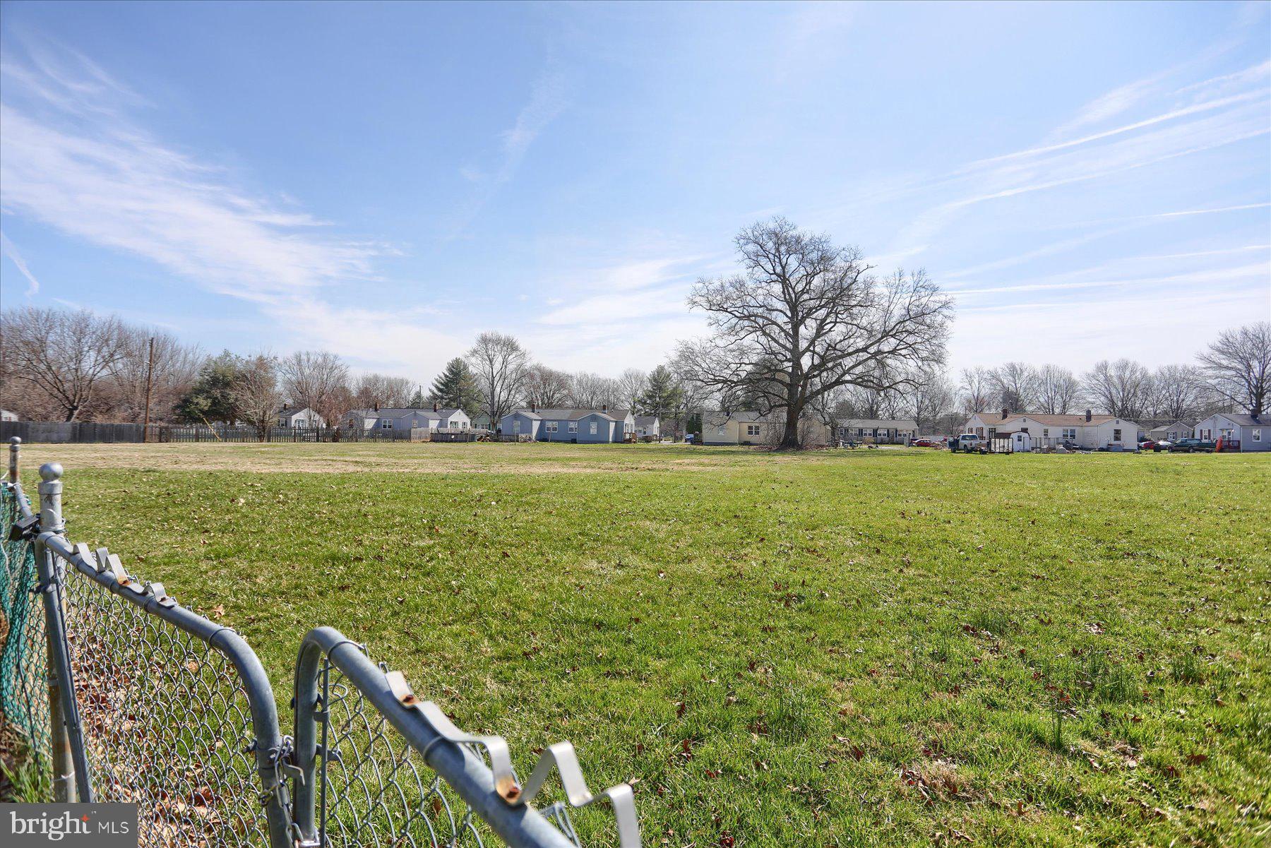 SWAN MEADOWS - Residential