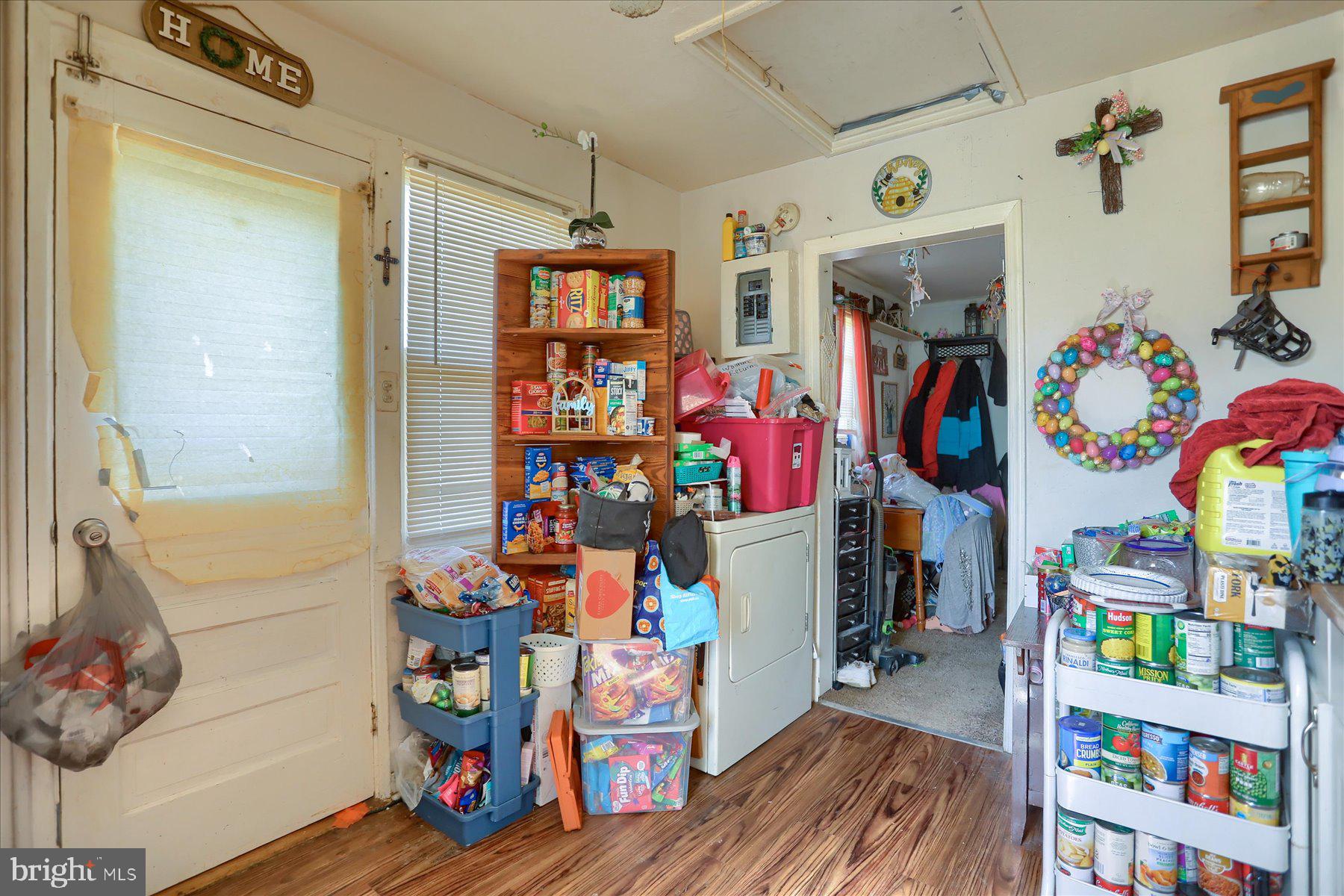 SWAN MEADOWS - Residential