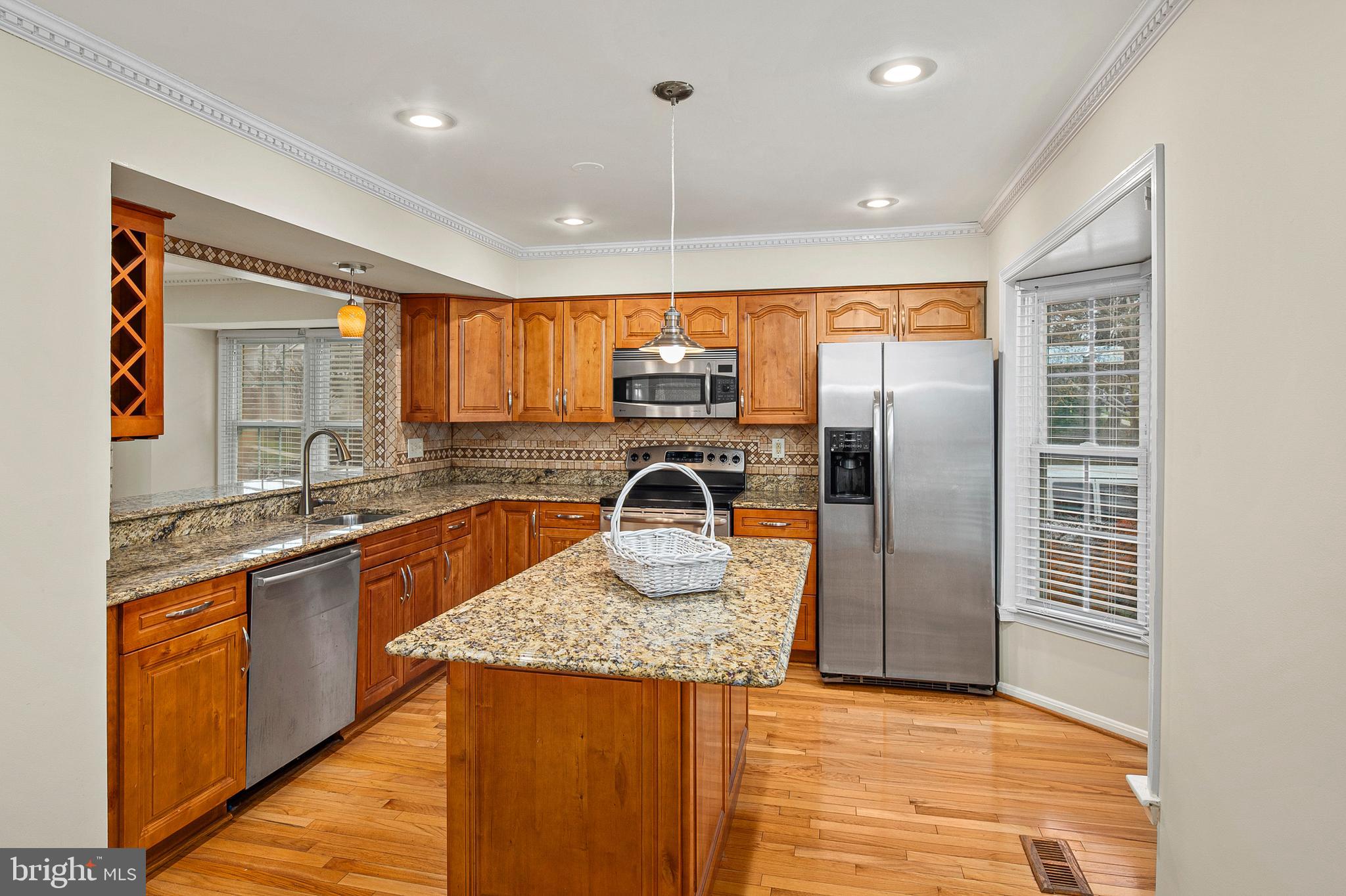 14201 OAKPOINTE DRIVE