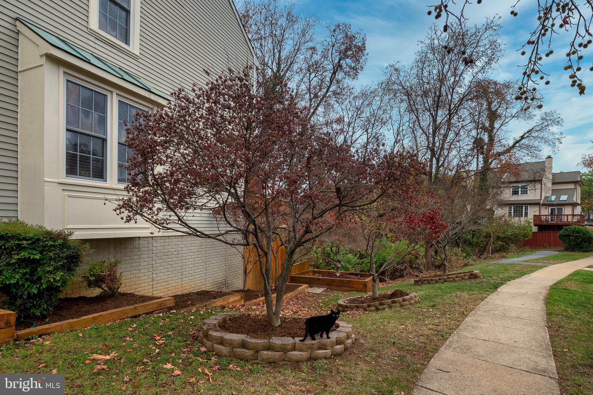 14201 OAKPOINTE DRIVE