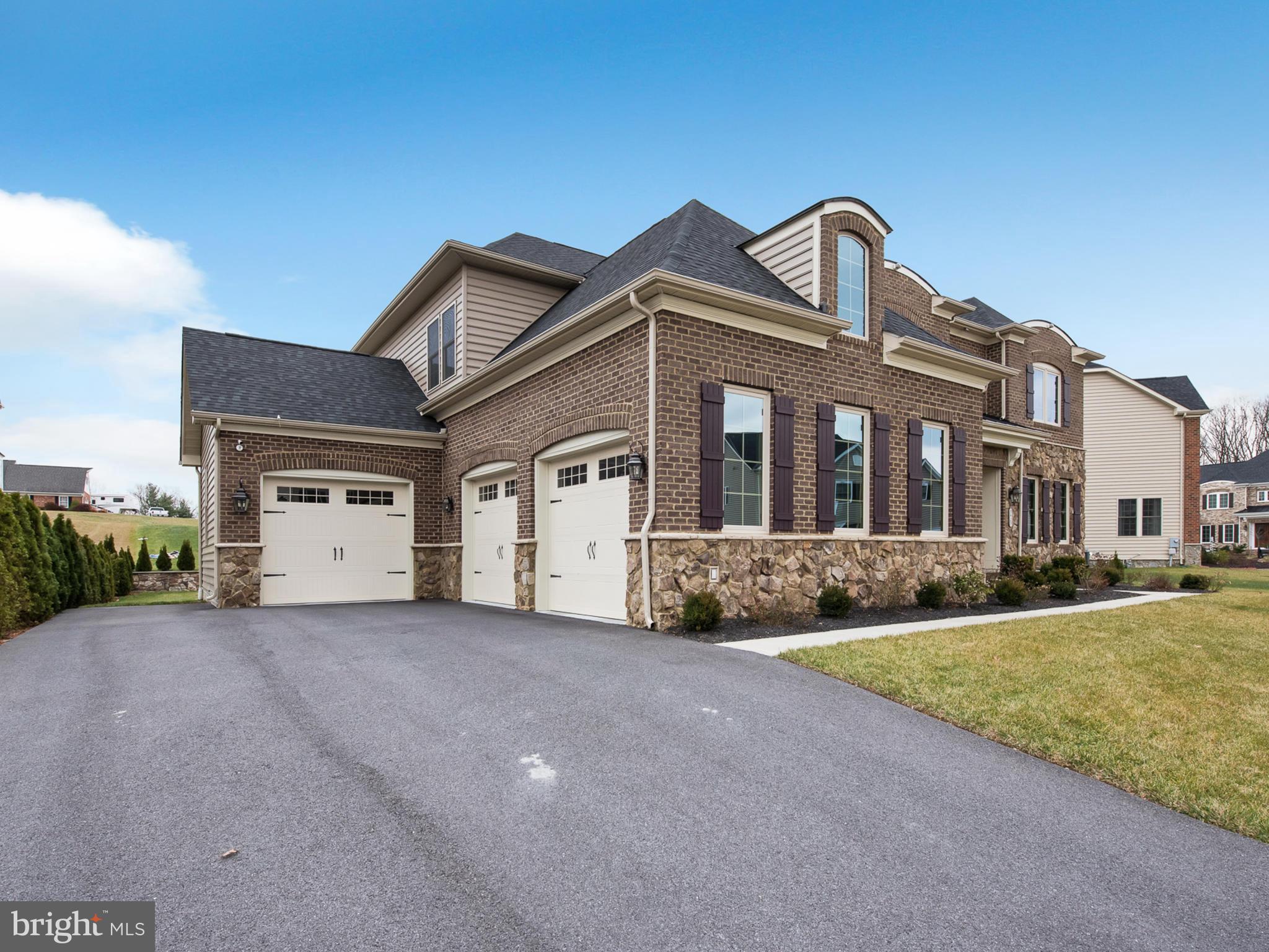 PRESERVE AT WINDSOR KNOLLS - Residential