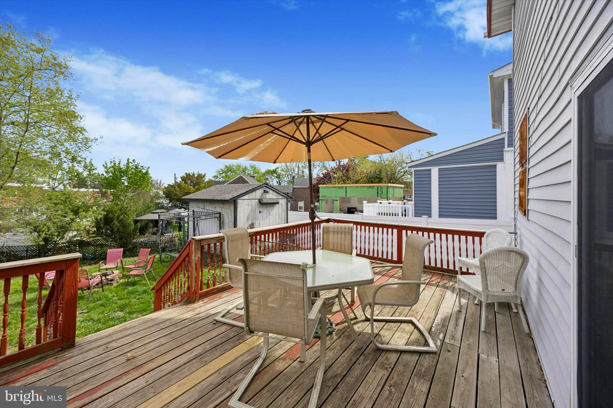 FOX CHASE - Residential