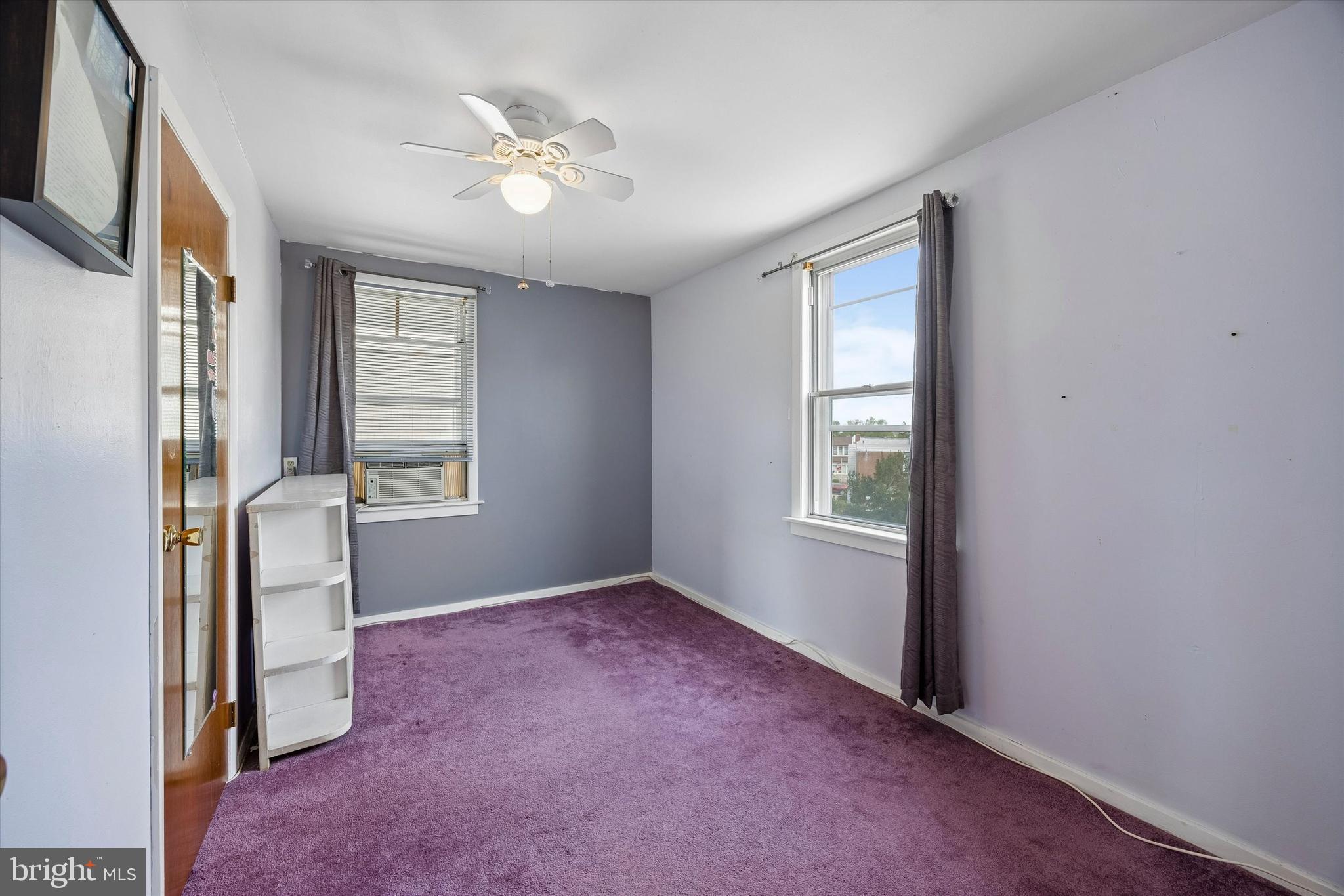 FOX CHASE - Residential