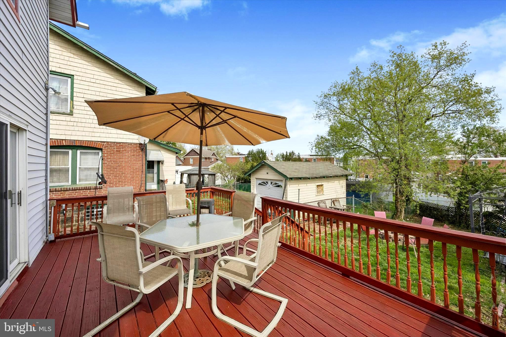 FOX CHASE - Residential