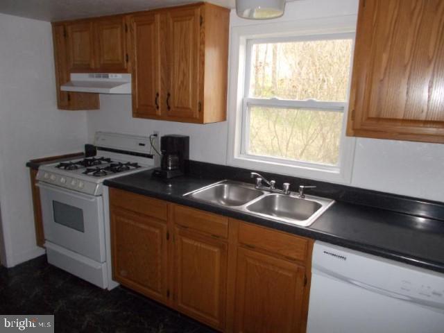 WINDSOR BORO - Residential
