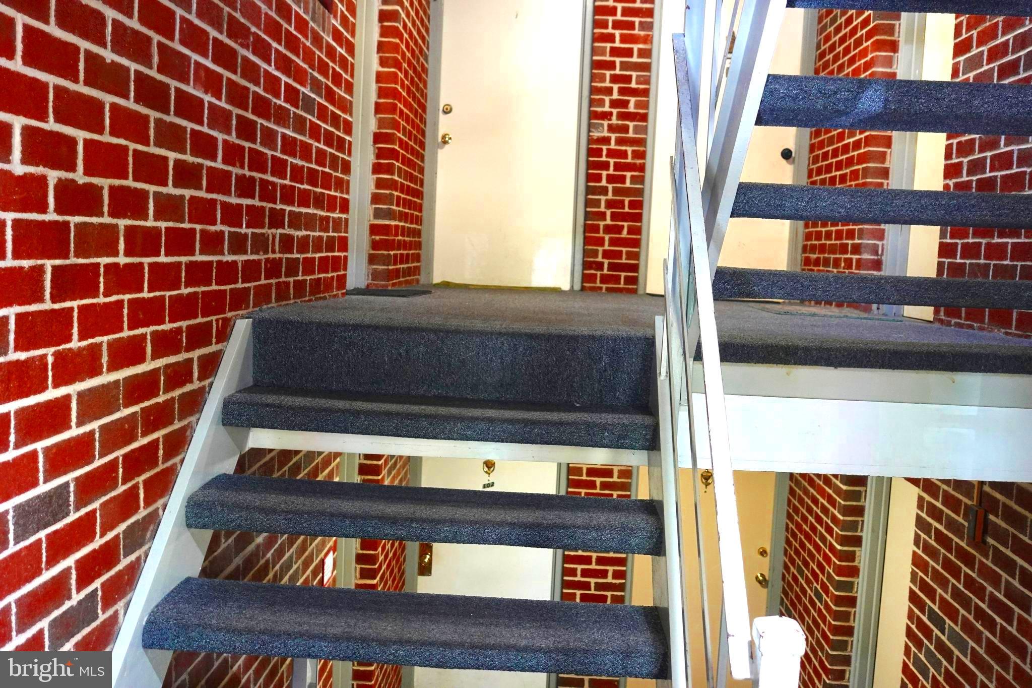 MONTPELIER VILLAGE - Residential