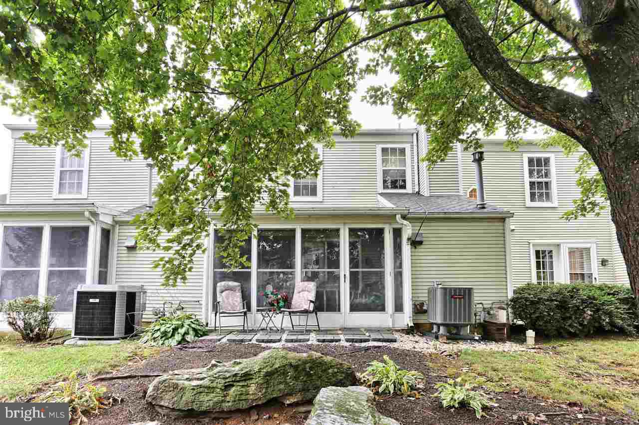 ROCKLEDGE - Residential