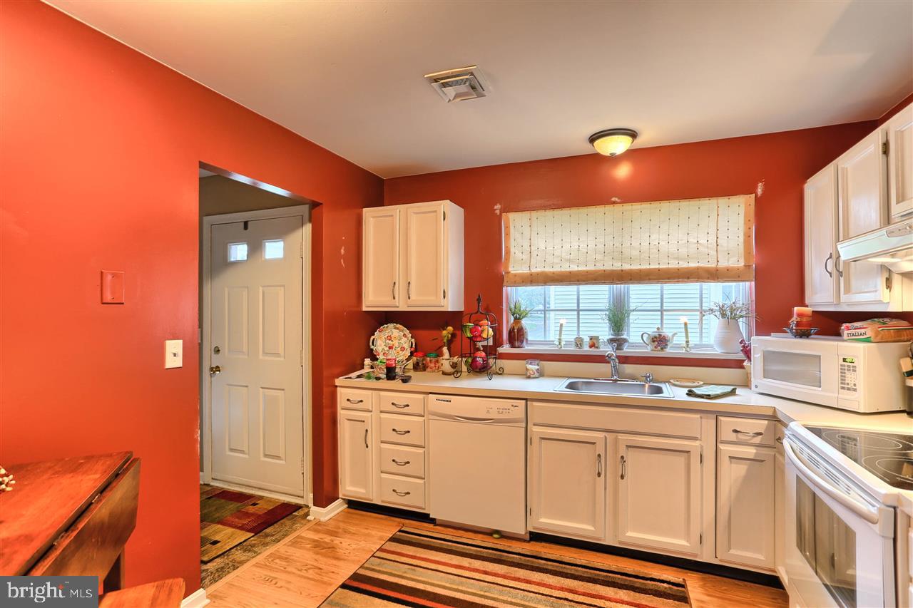 ROCKLEDGE - Residential