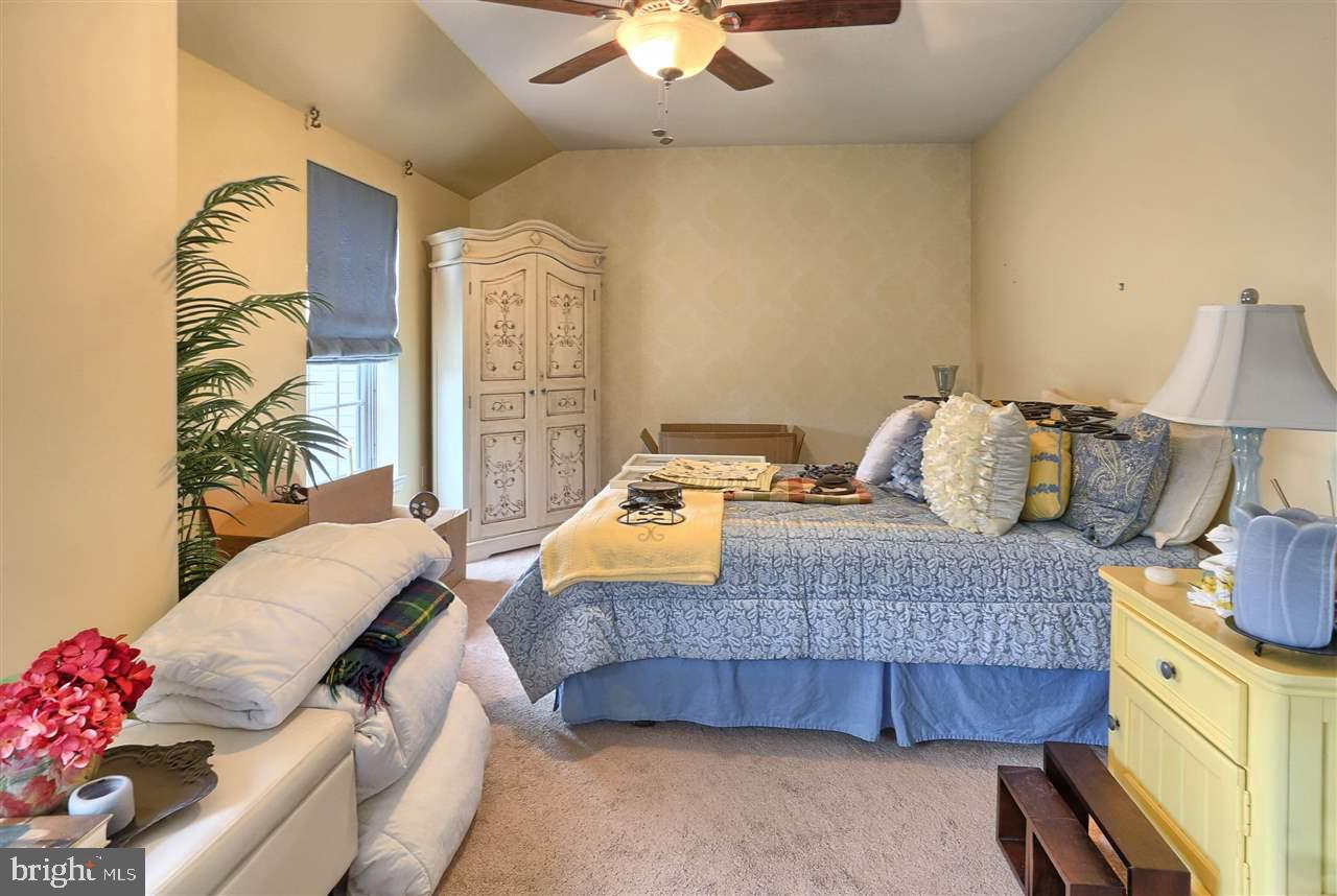 ROCKLEDGE - Residential