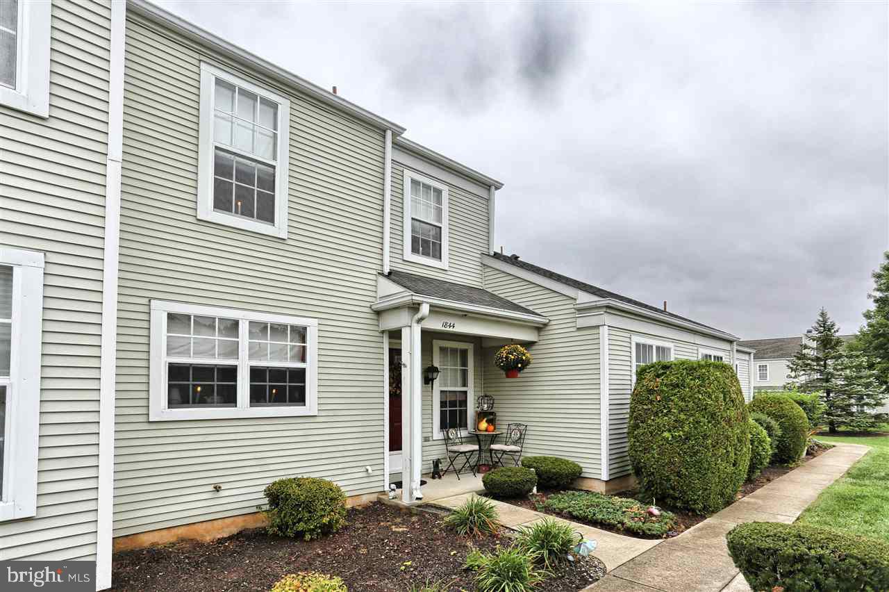 ROCKLEDGE - Residential