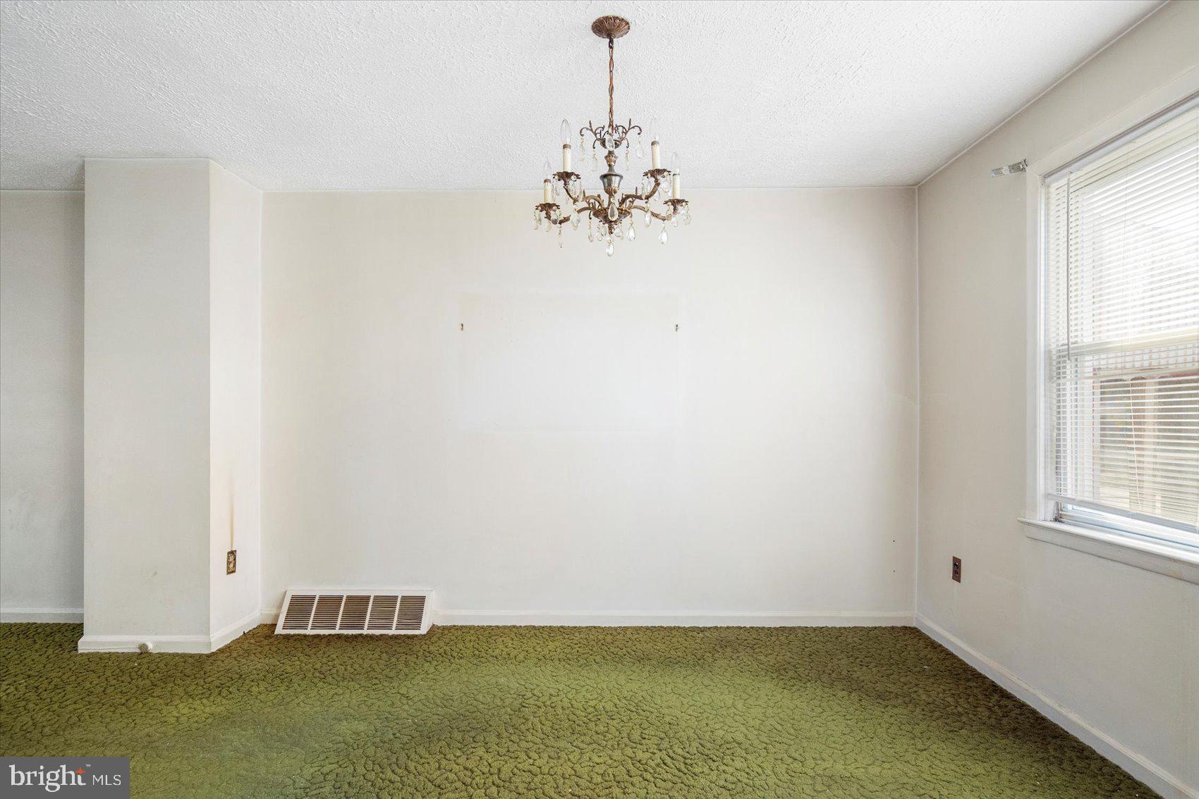 COUNTY RIDGE - Residential