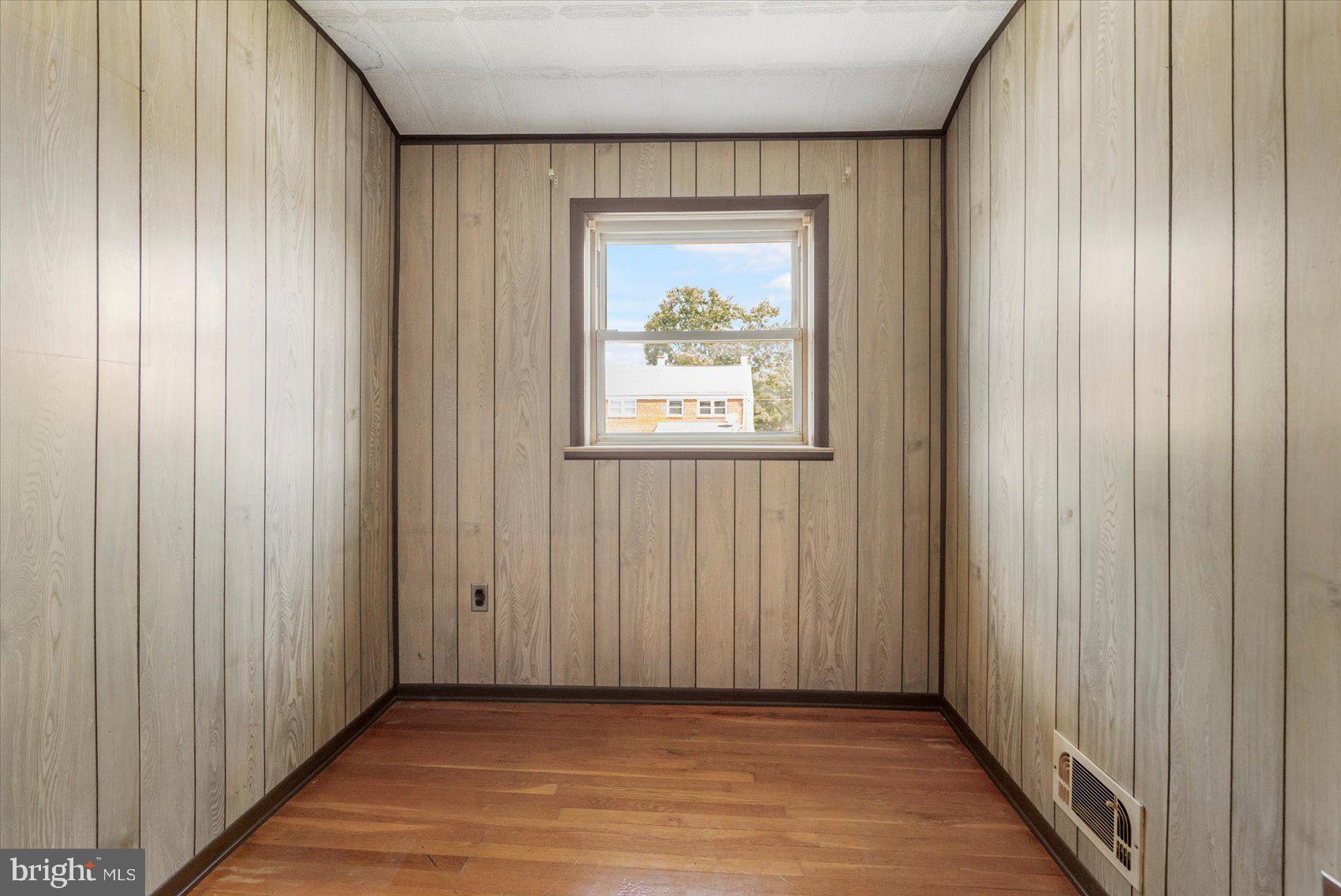 COUNTY RIDGE - Residential