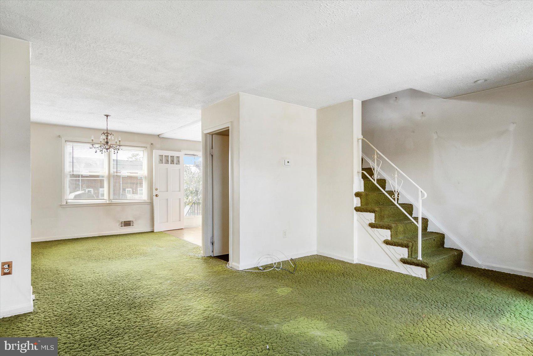 COUNTY RIDGE - Residential