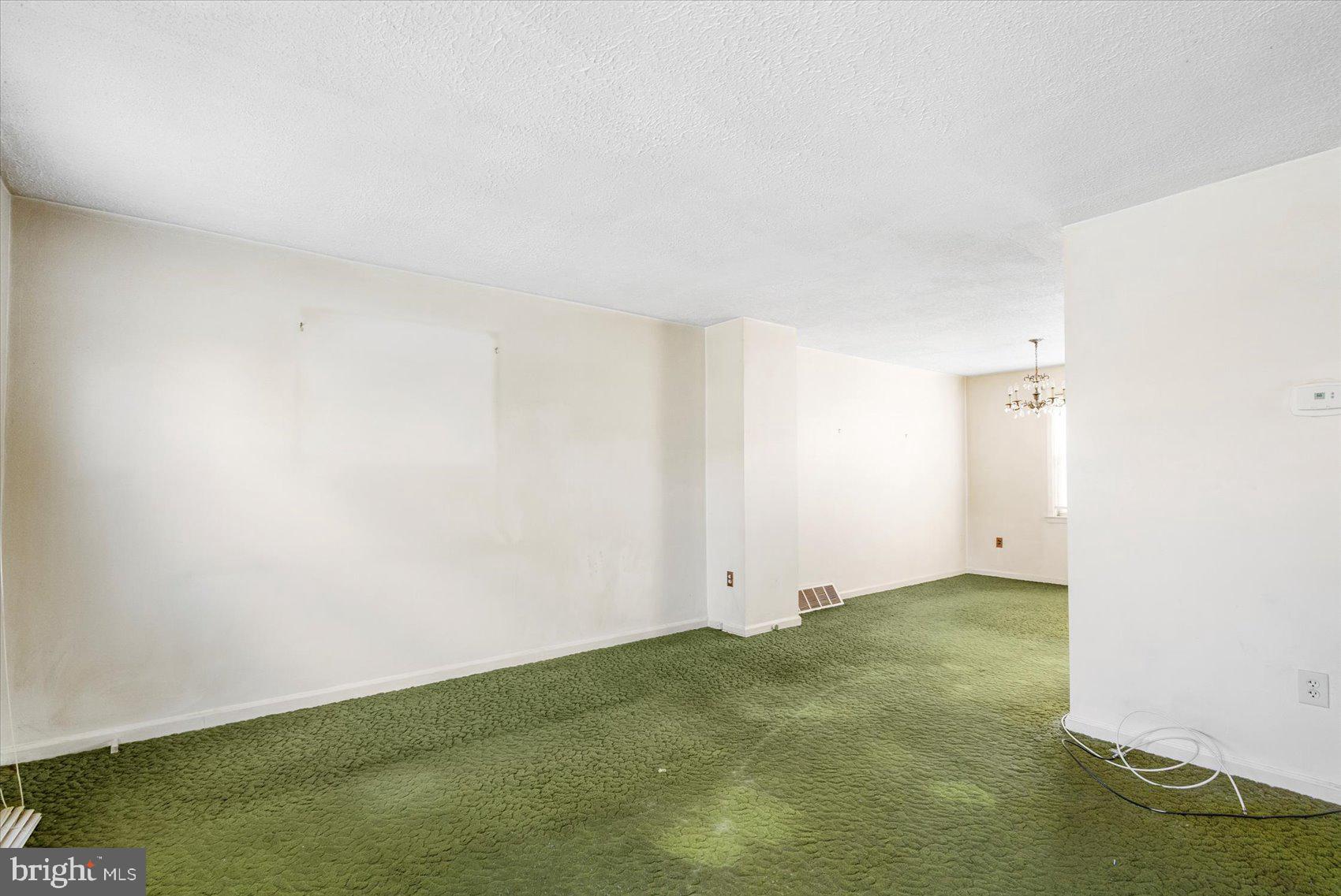 COUNTY RIDGE - Residential