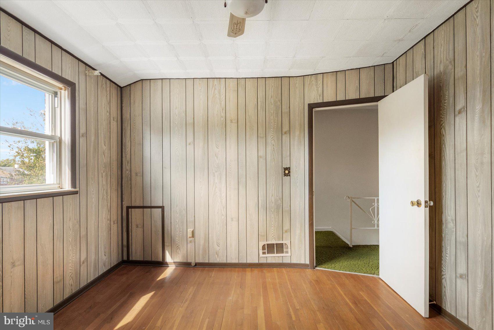 COUNTY RIDGE - Residential