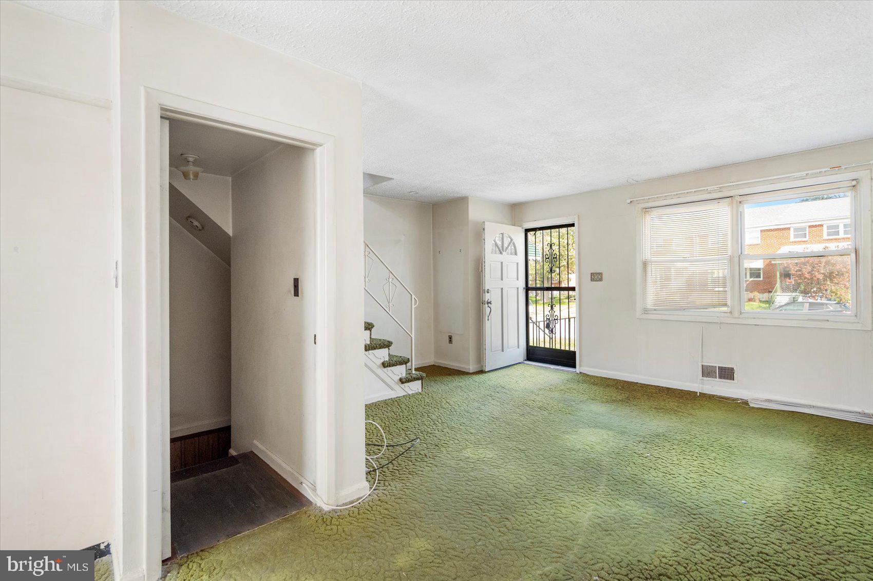 COUNTY RIDGE - Residential