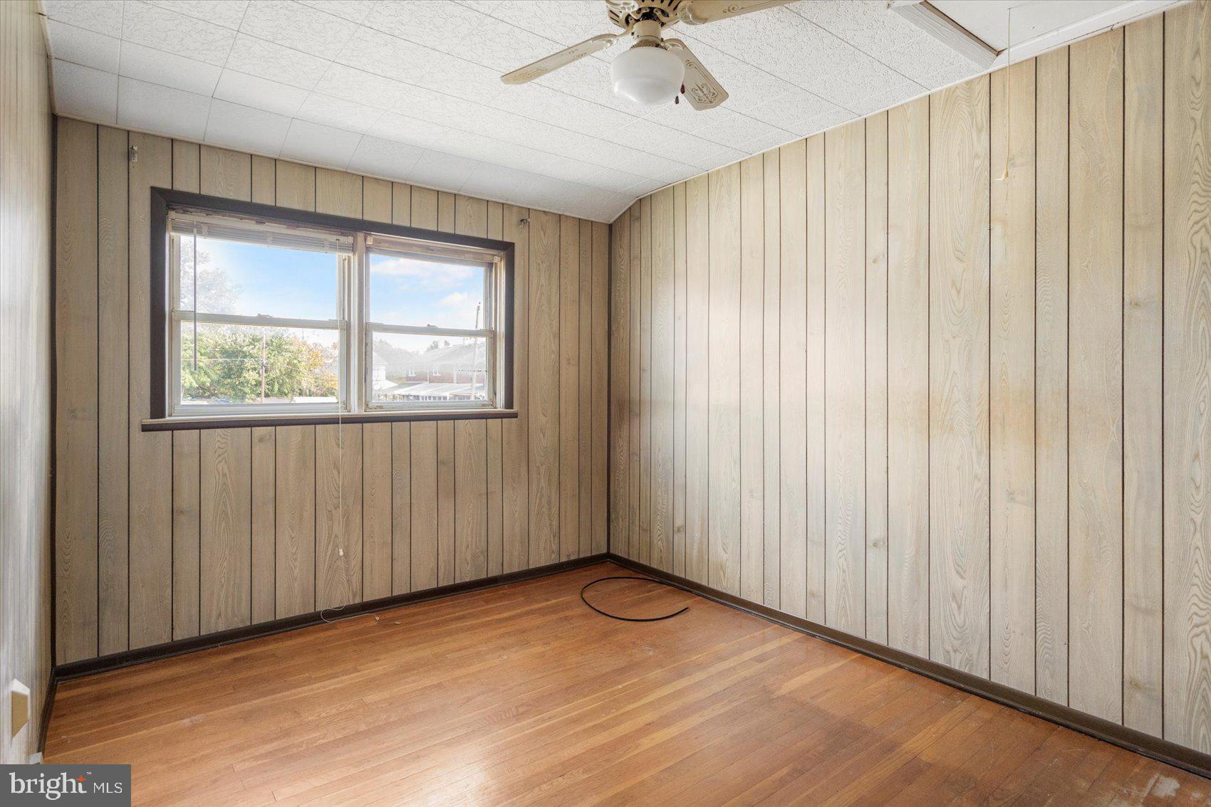 COUNTY RIDGE - Residential