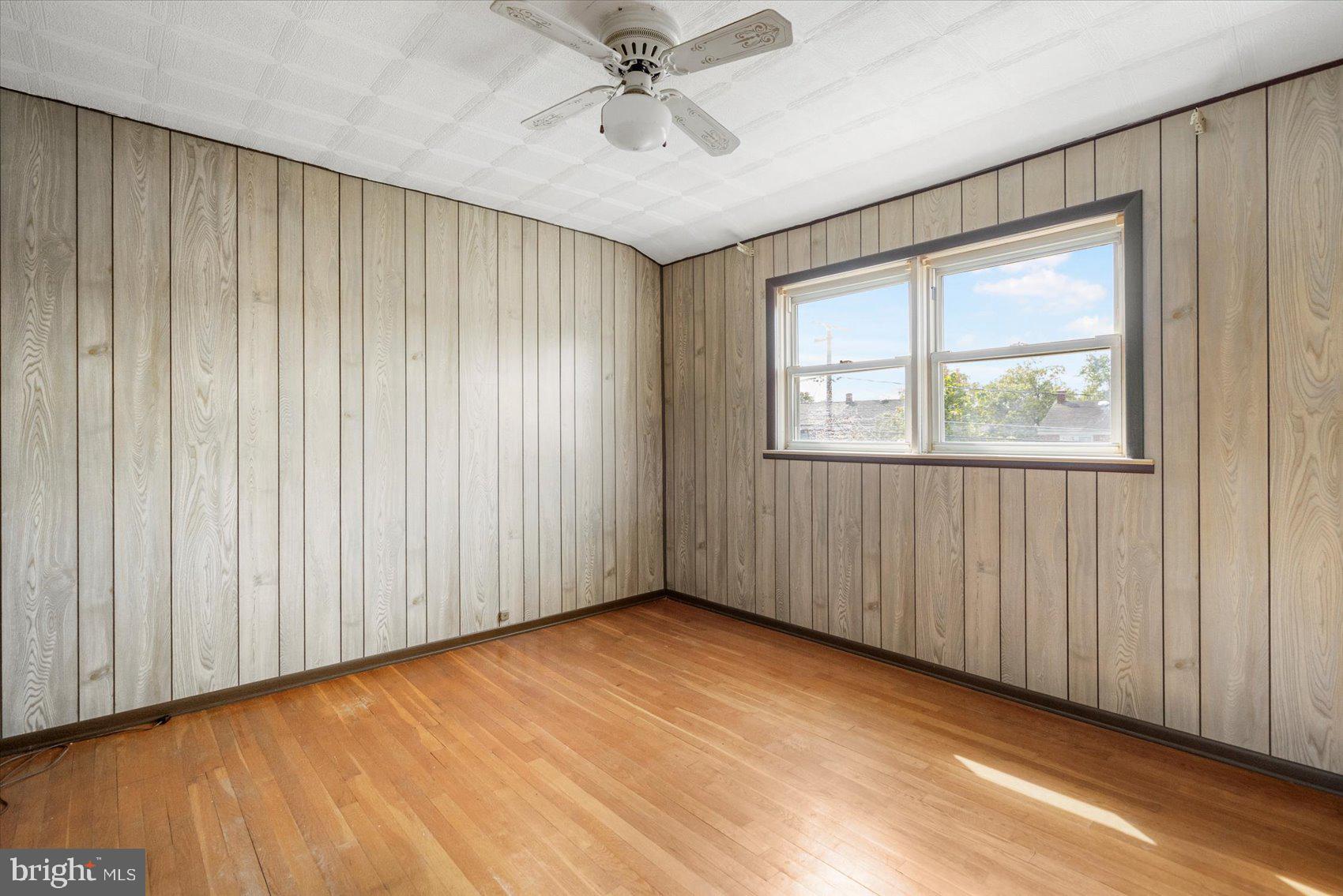 COUNTY RIDGE - Residential