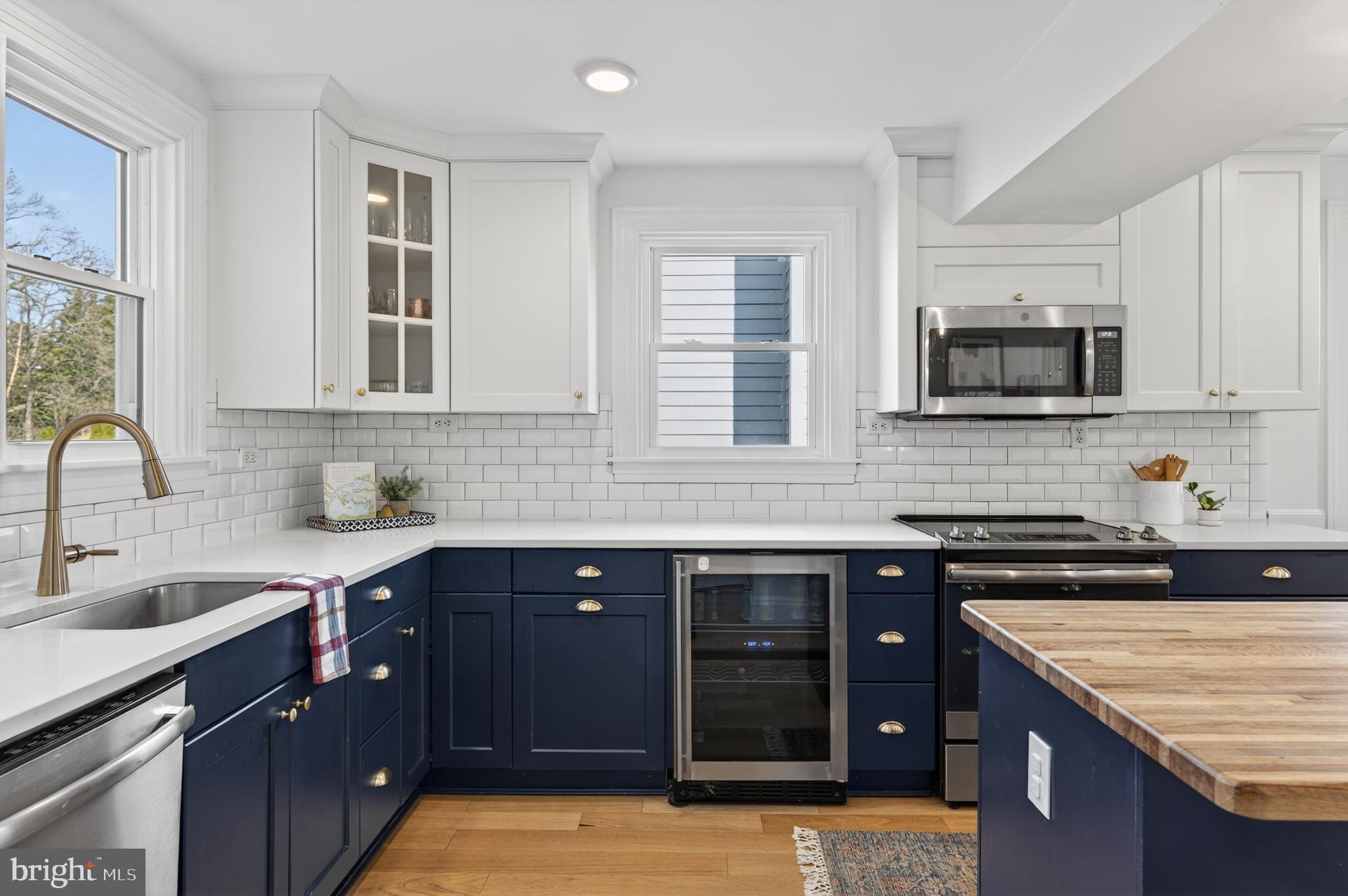 HOMEWOOD - Residential