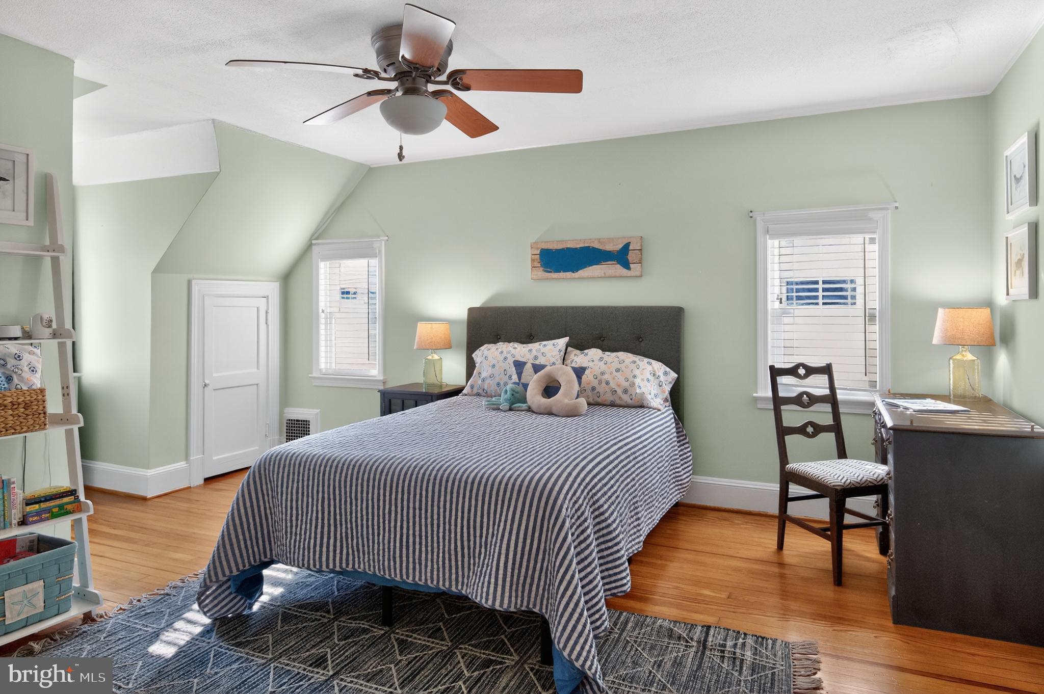 HOMEWOOD - Residential