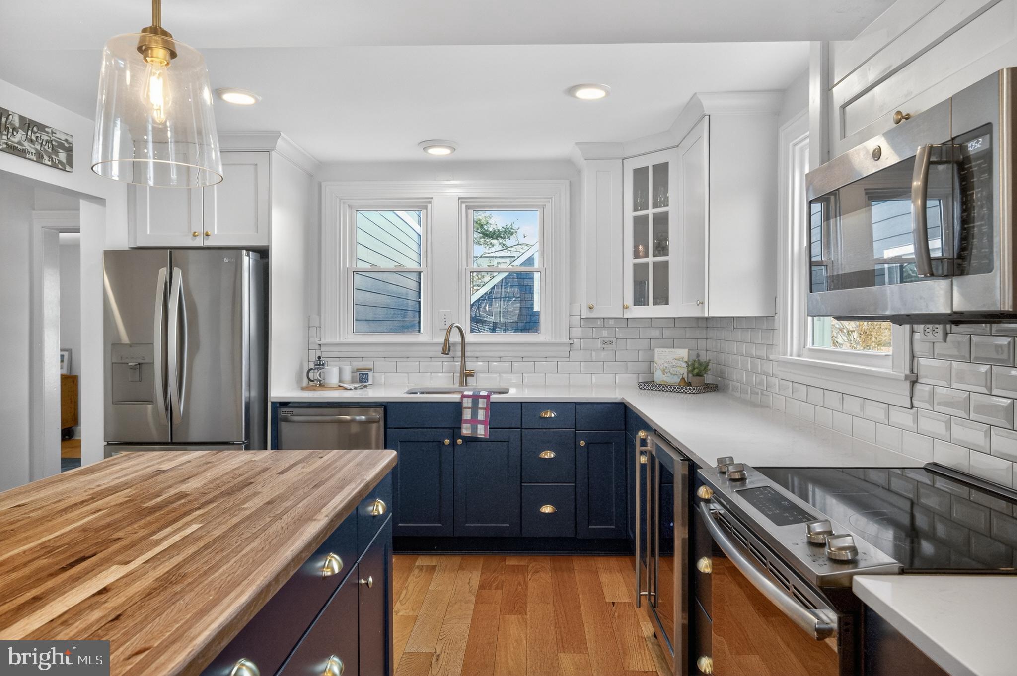 HOMEWOOD - Residential