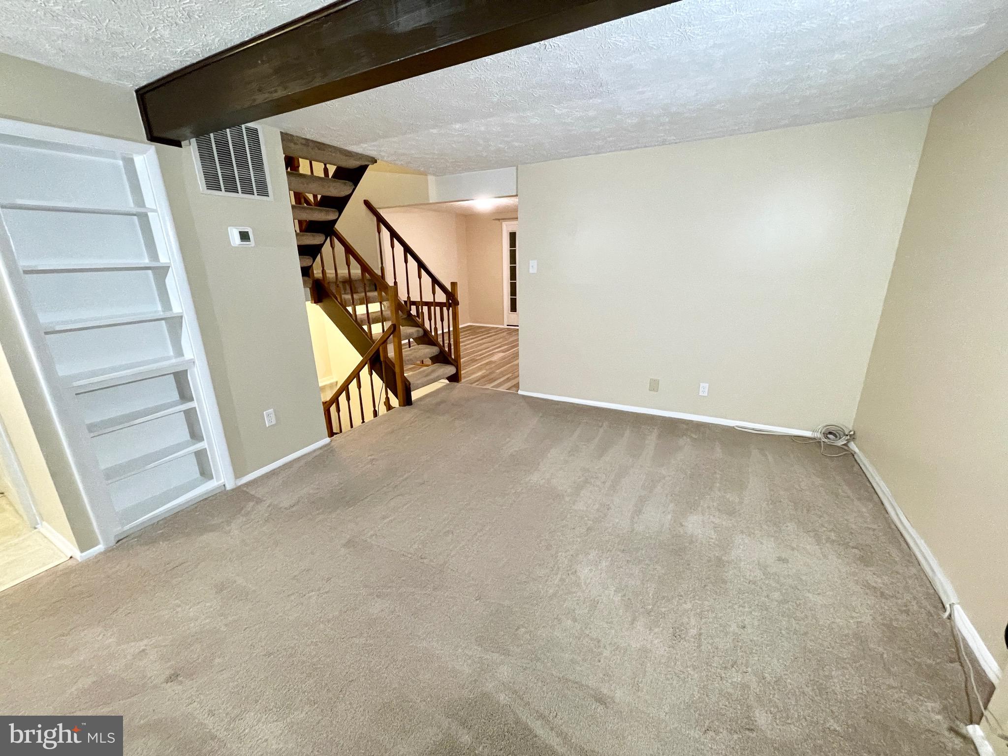 NEWINGTON FOREST - Residential Lease