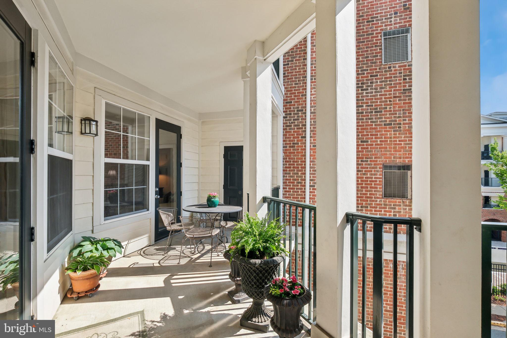 COLONNADE AT KENTLANDS - Residential
