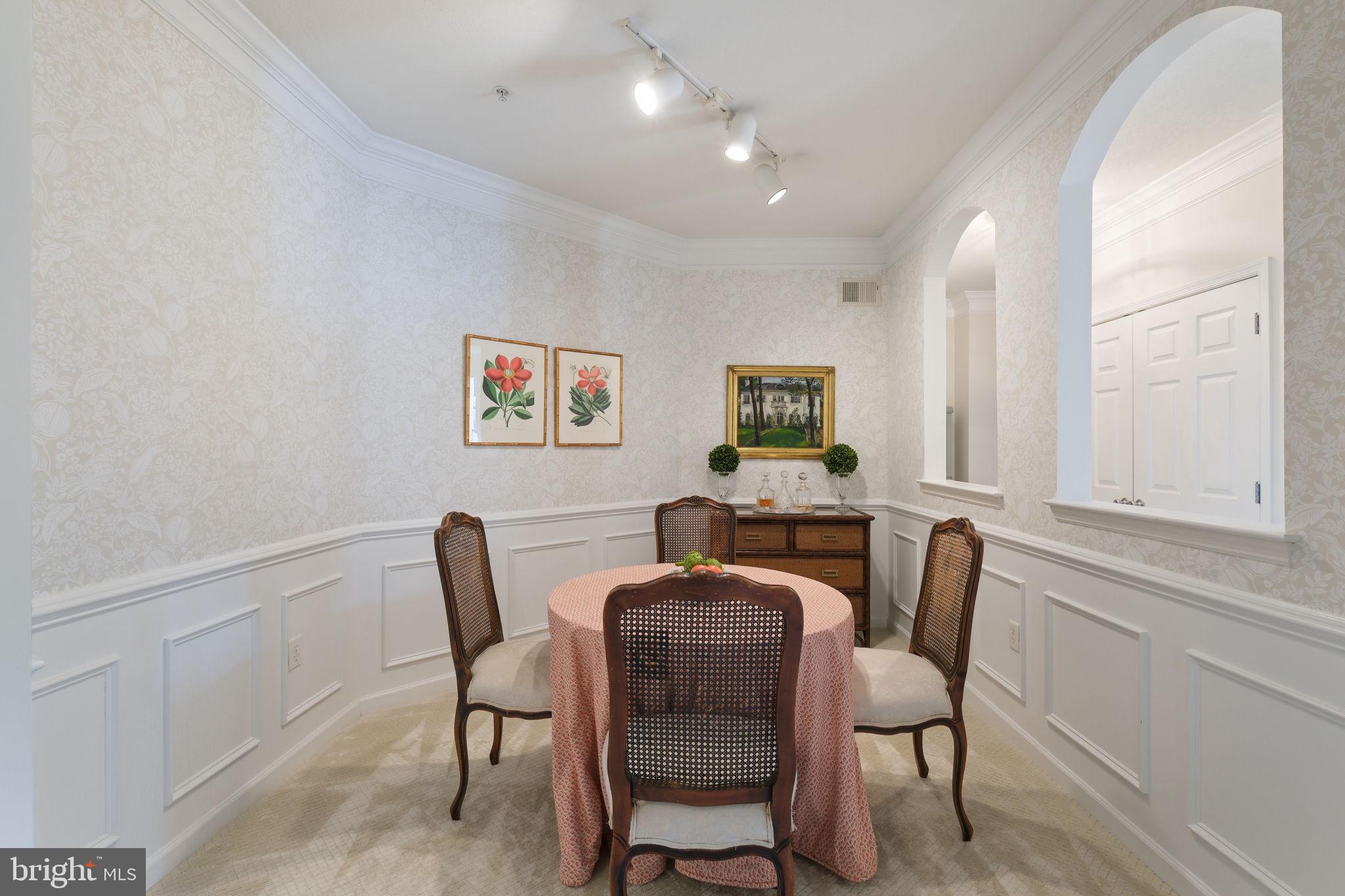 COLONNADE AT KENTLANDS - Residential