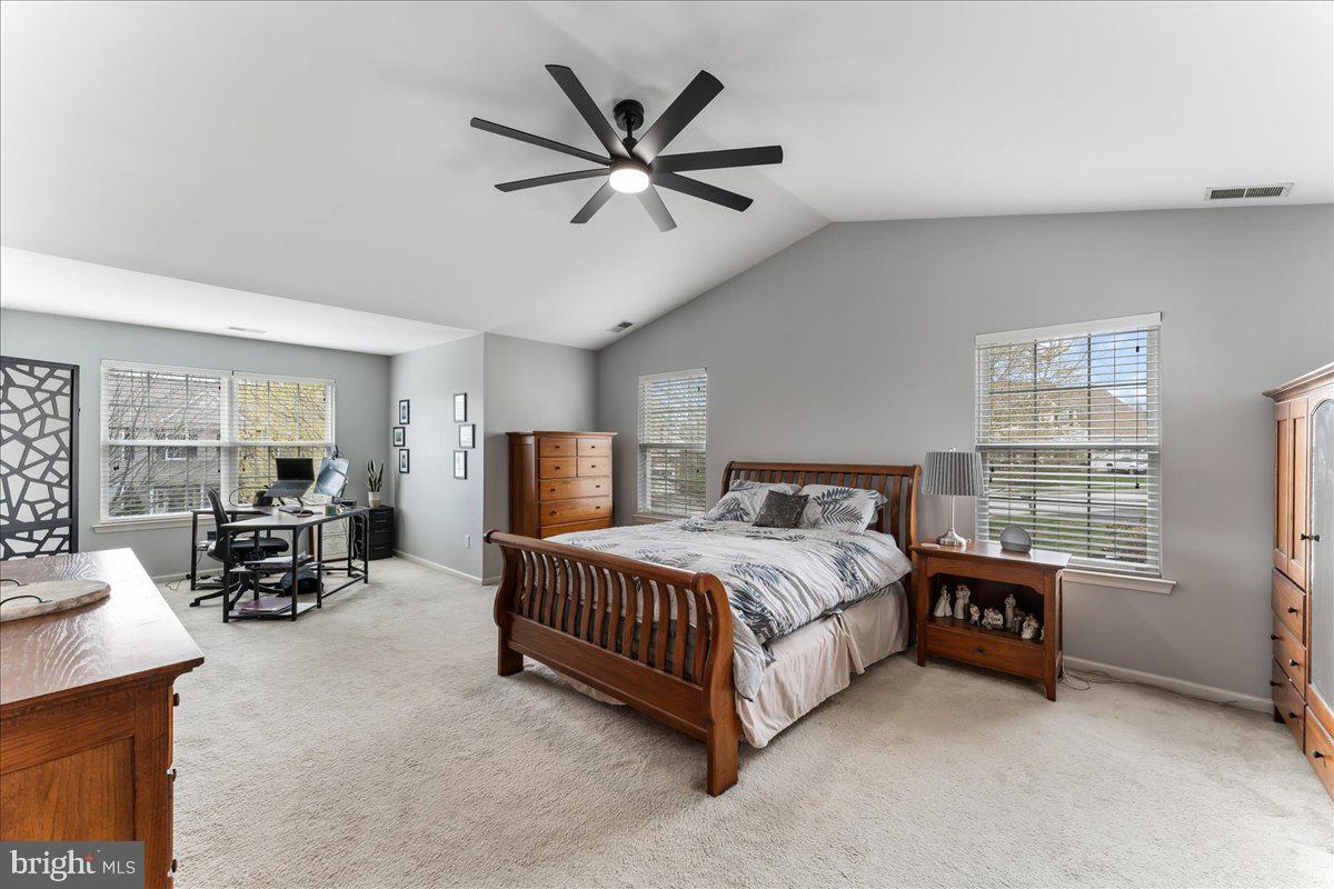 BRANDYWINE @ THORN - Residential