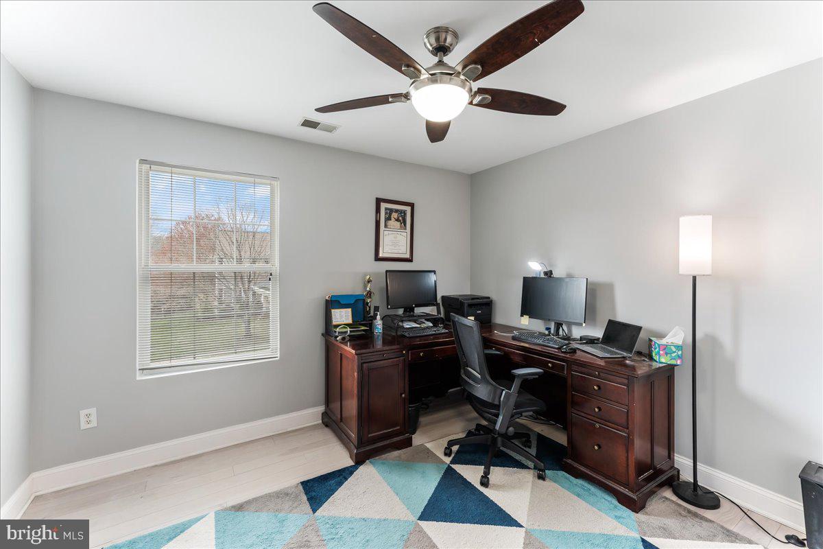 BRANDYWINE @ THORN - Residential