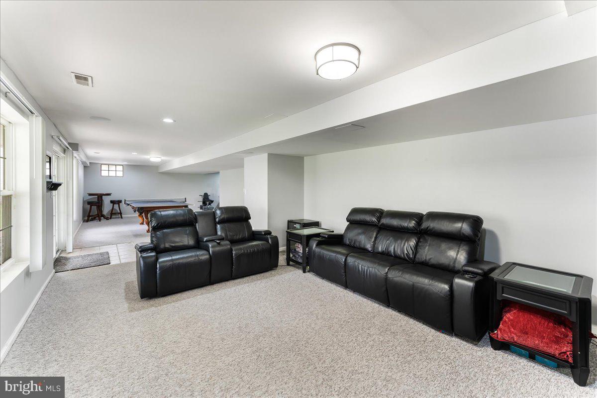 BRANDYWINE @ THORN - Residential