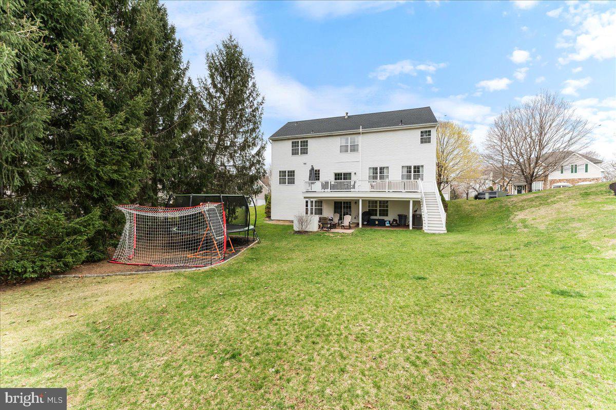 BRANDYWINE @ THORN - Residential