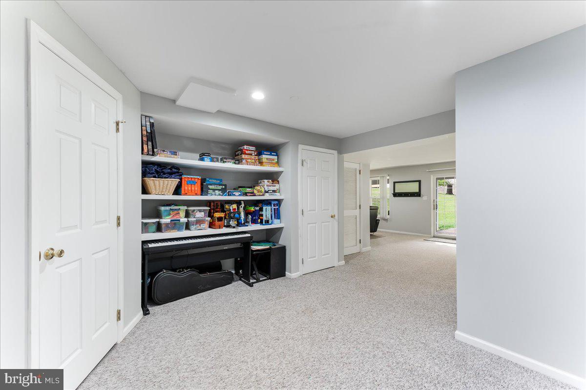 BRANDYWINE @ THORN - Residential