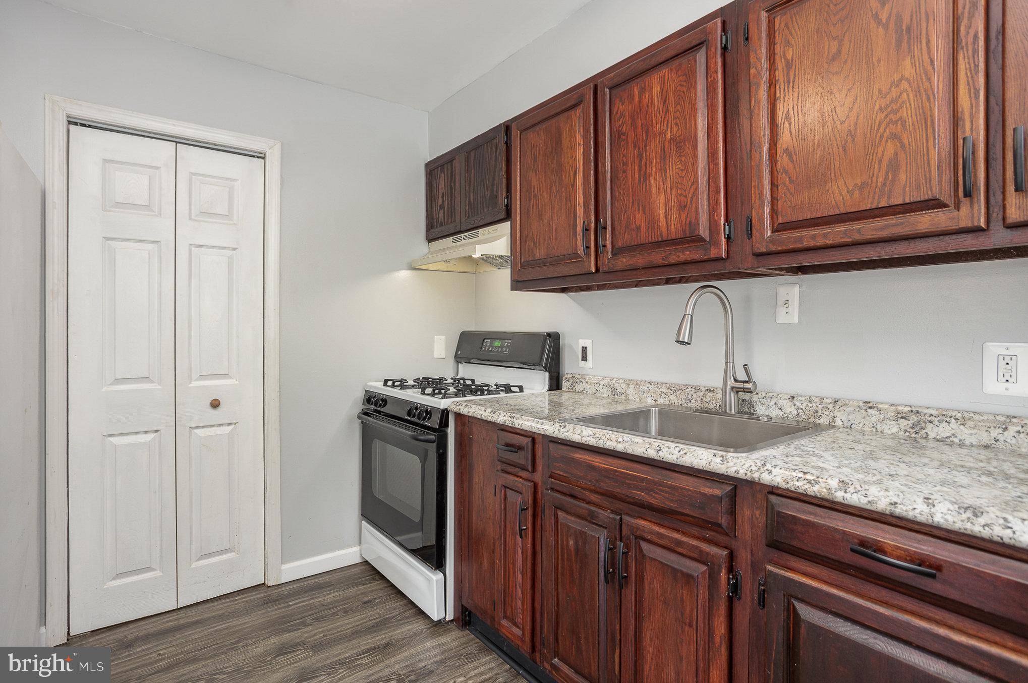 WATERSEDGE - Residential