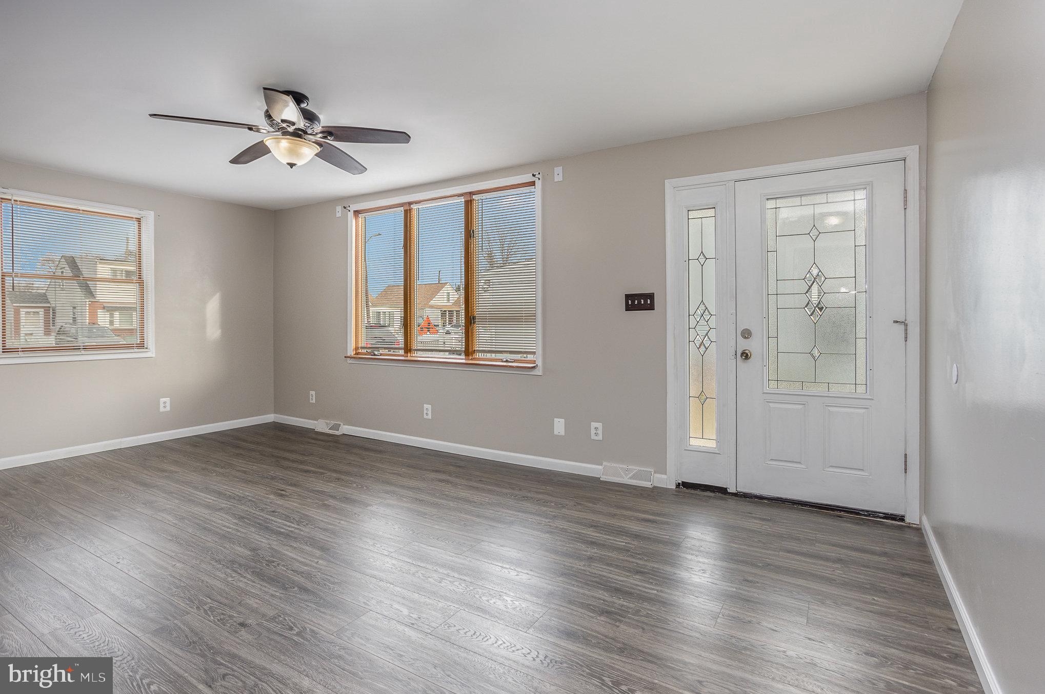 WATERSEDGE - Residential