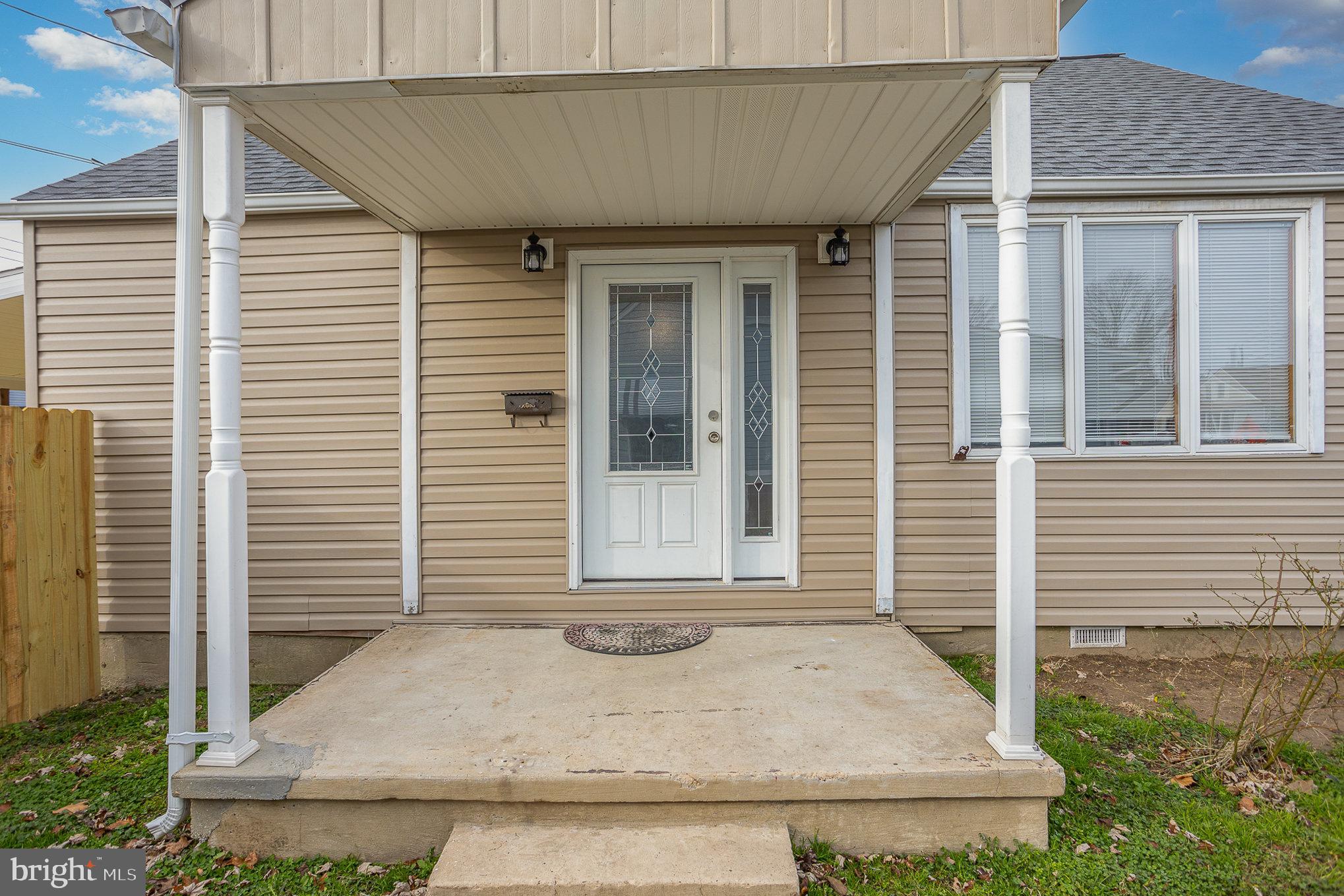 WATERSEDGE - Residential