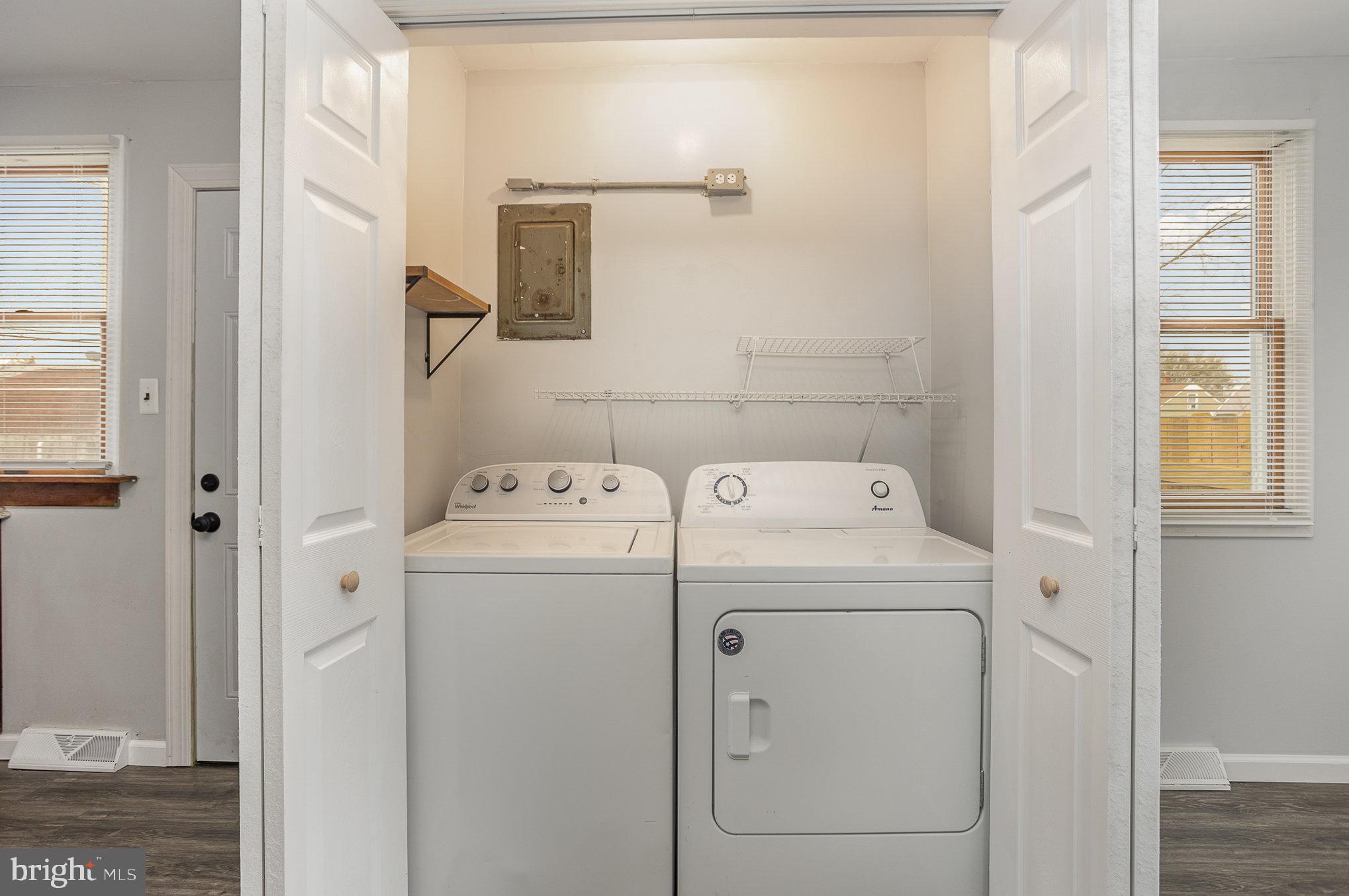 WATERSEDGE - Residential