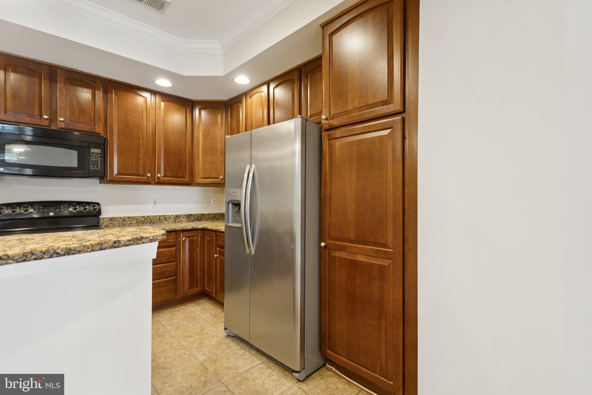 POTOMAC CLUB - Residential