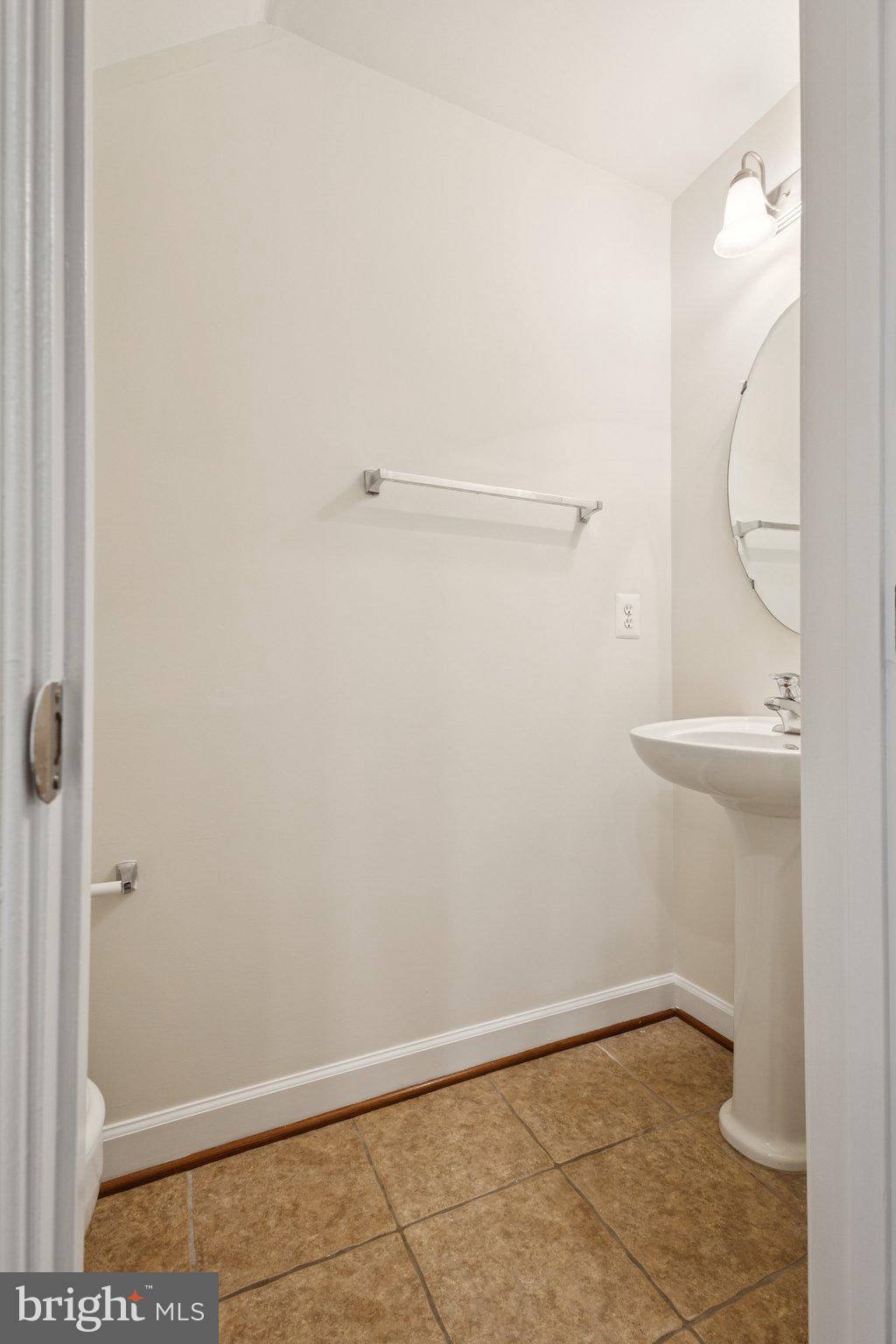 POTOMAC CLUB - Residential