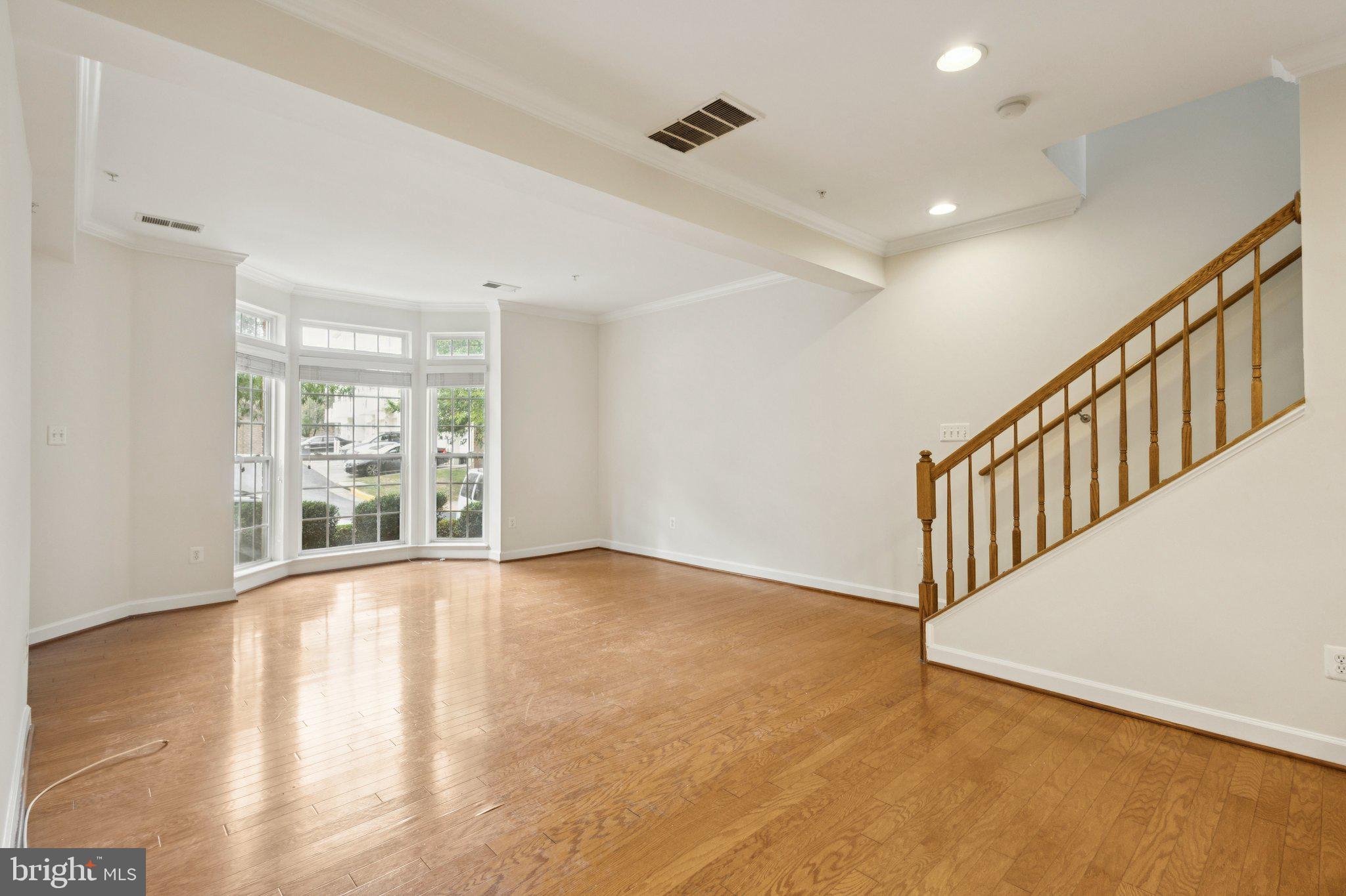 POTOMAC CLUB - Residential