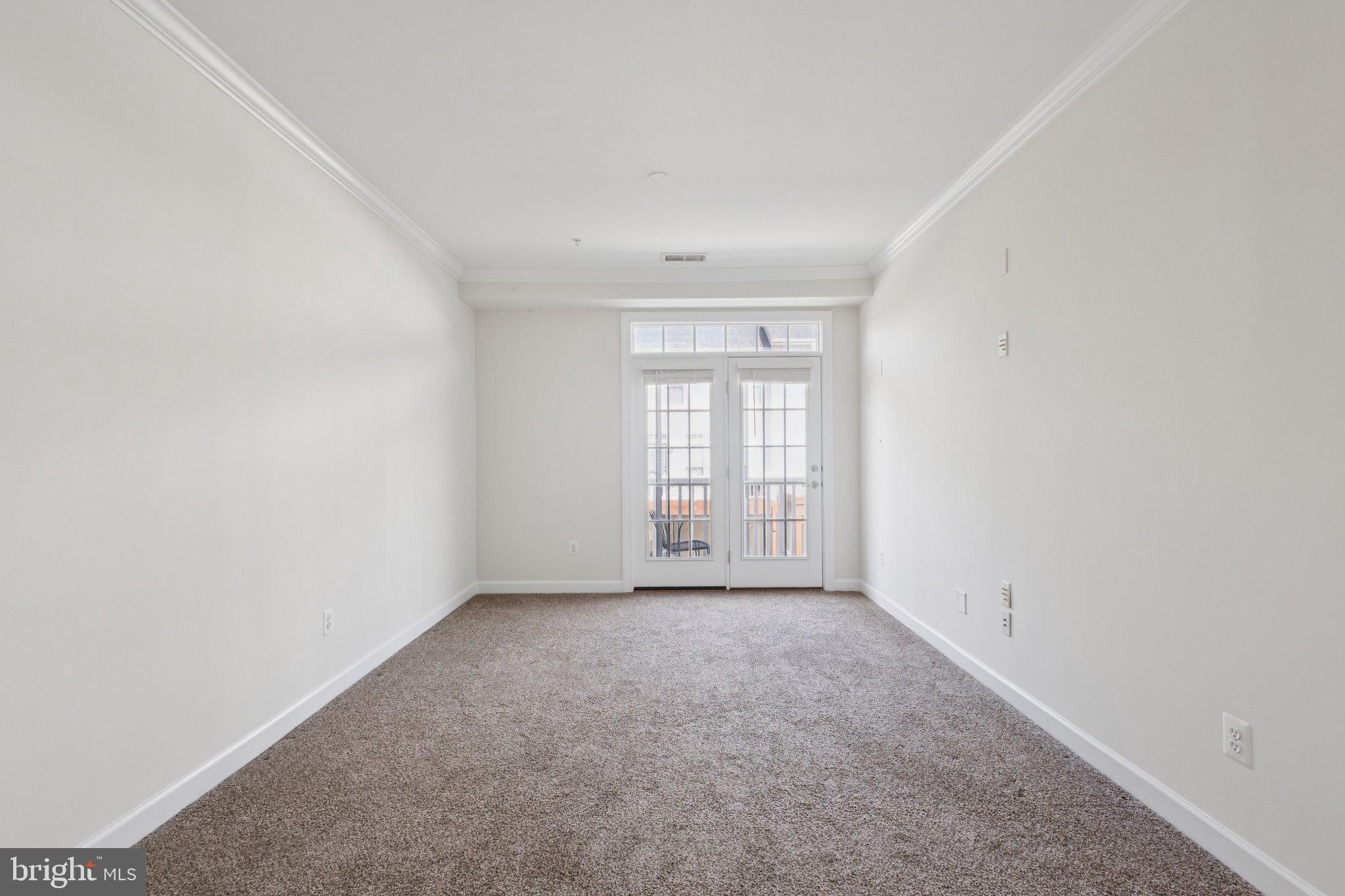 POTOMAC CLUB - Residential