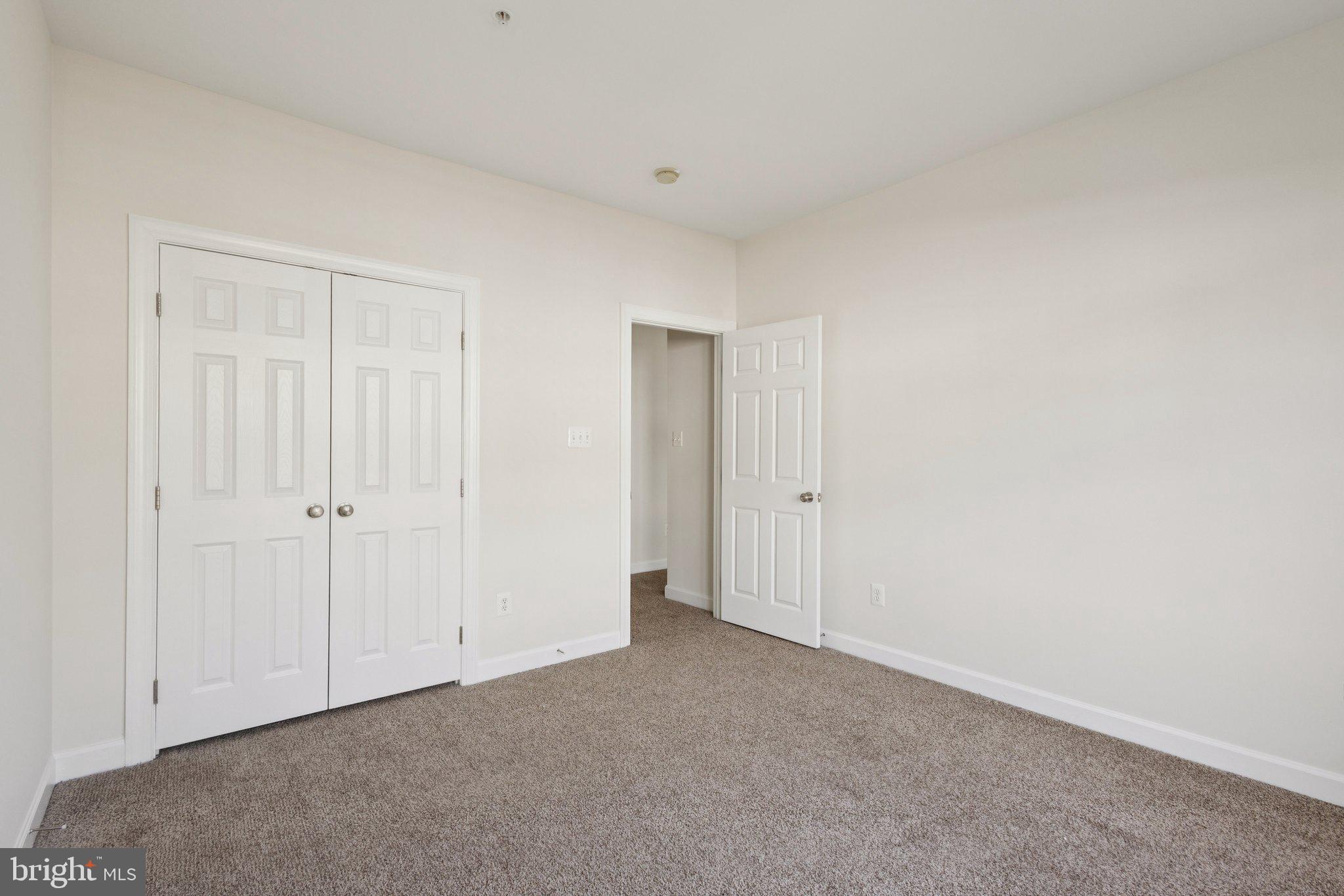 POTOMAC CLUB - Residential