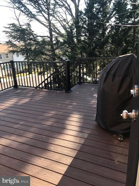 GLEBEWOOD VILLAGE - Residential Lease