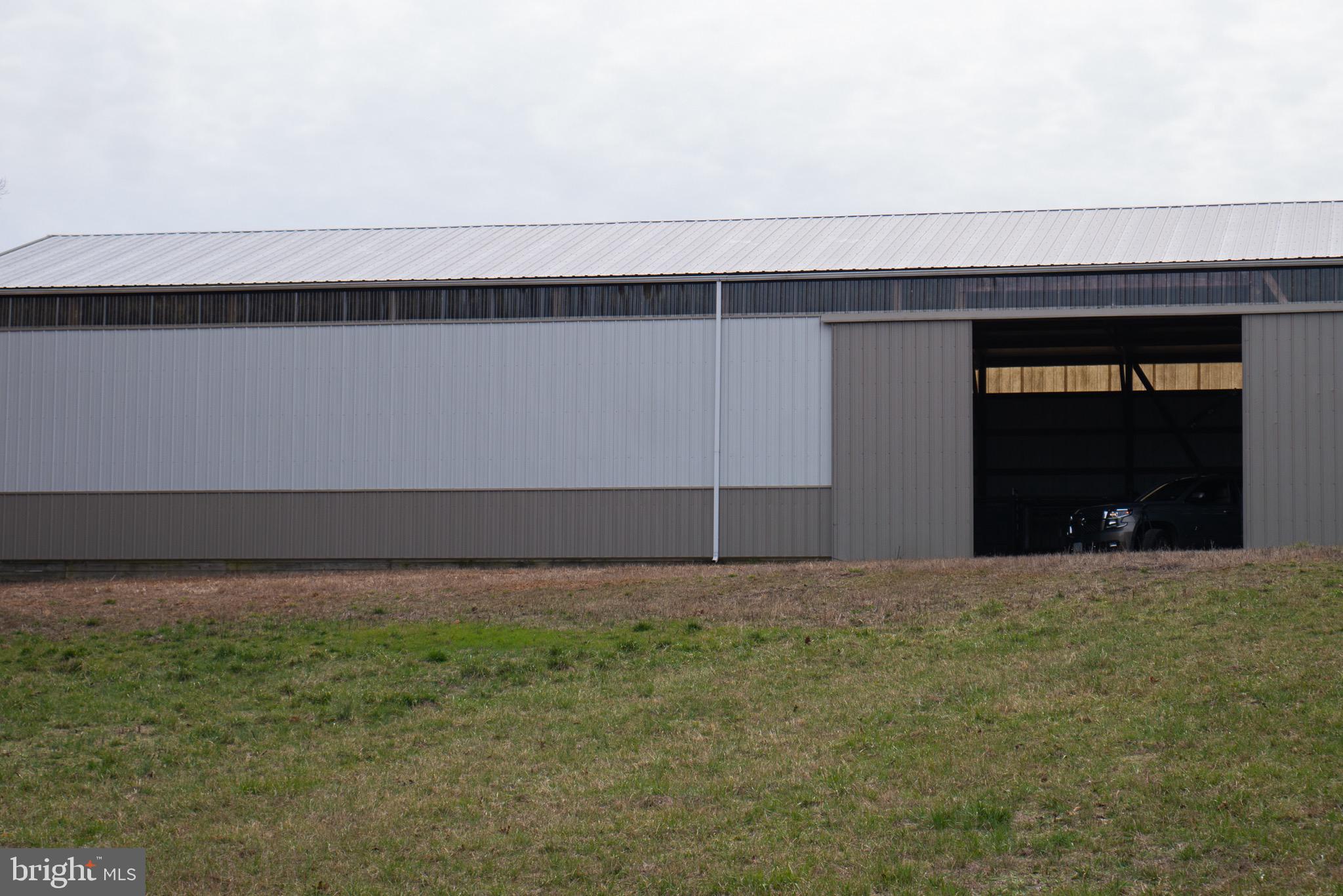 BRIDLE LAKE ESTATES - Farm