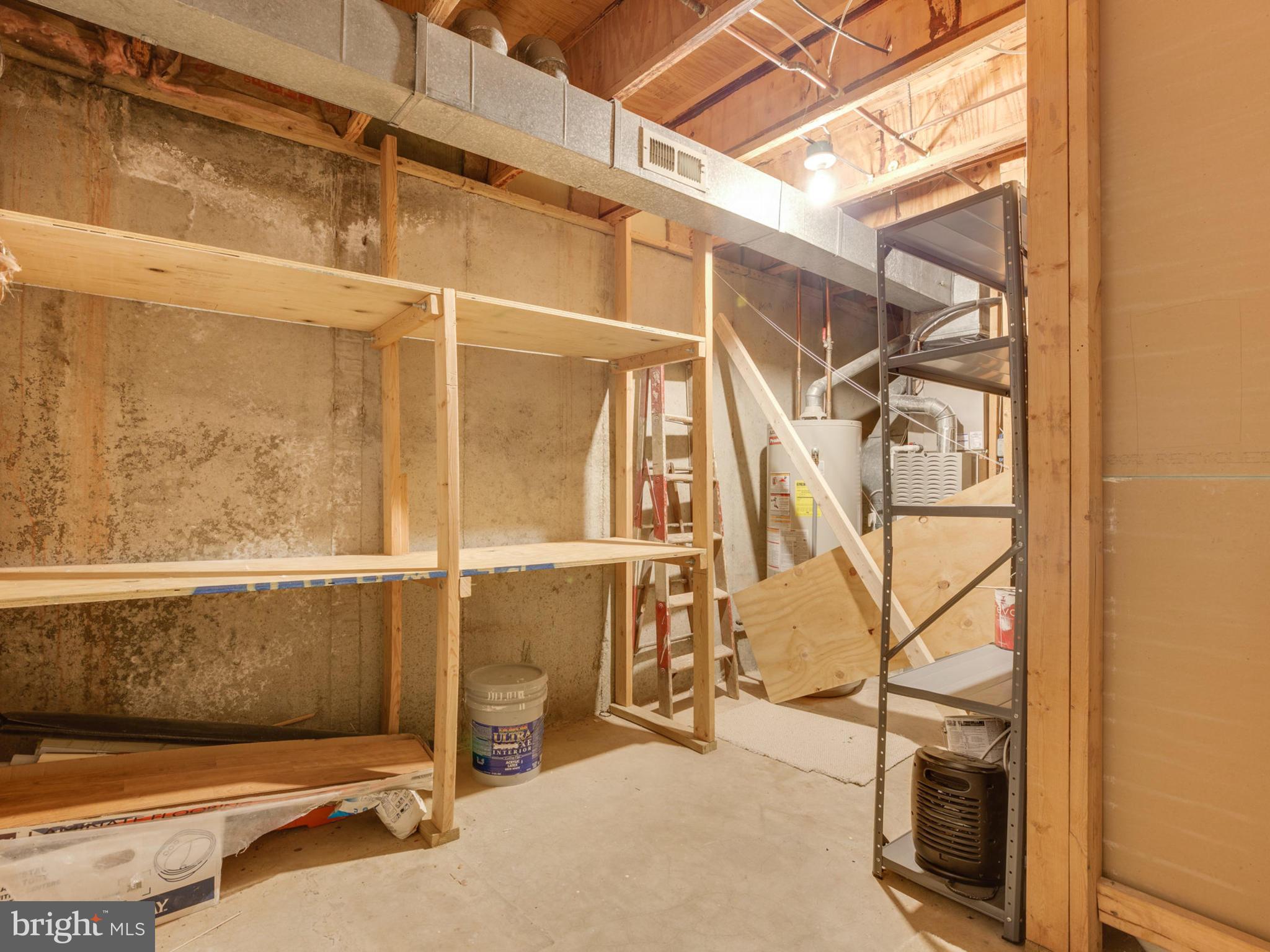 PENDERBROOK - Residential Lease