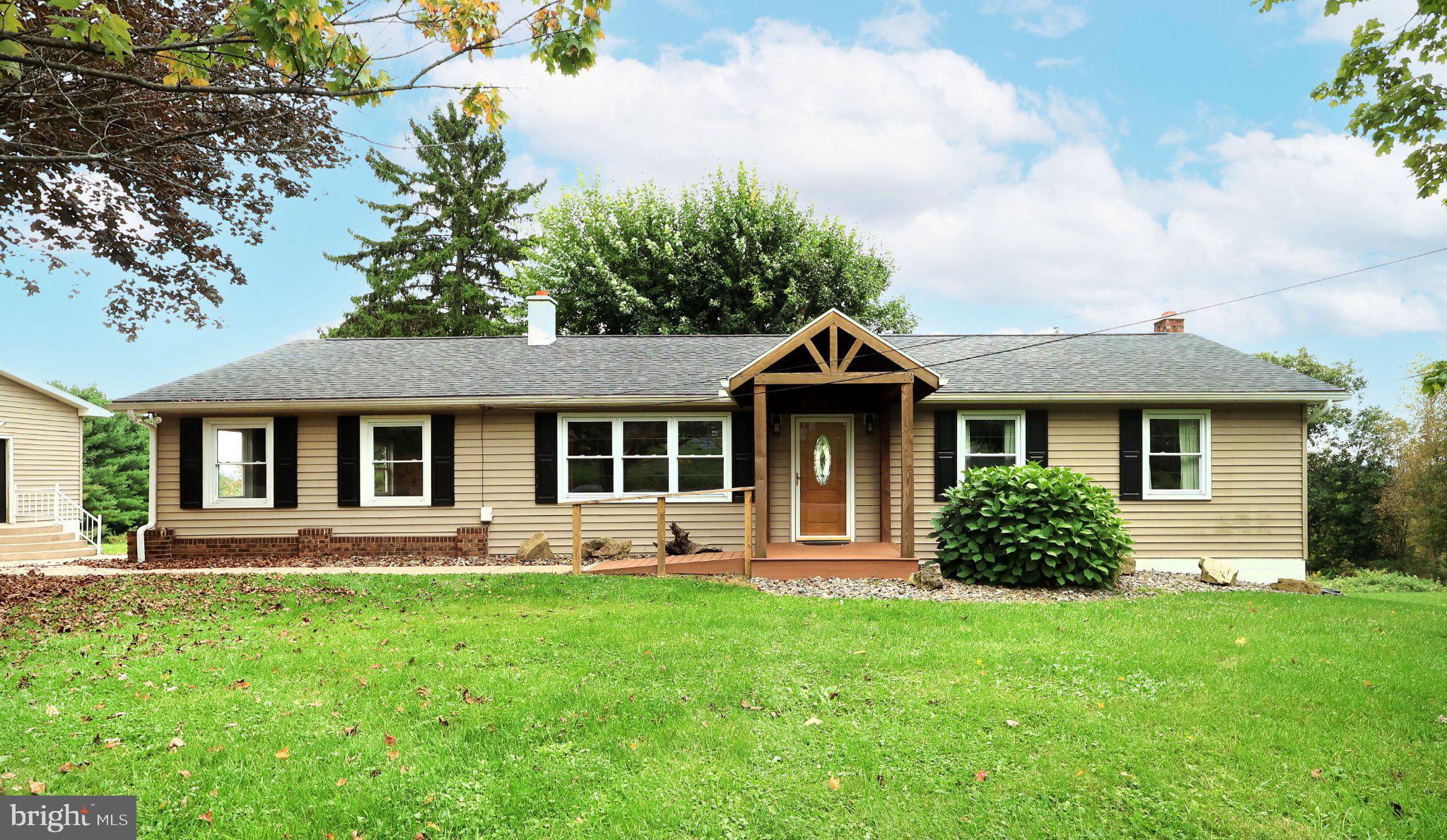 1679 RIDGE ROAD