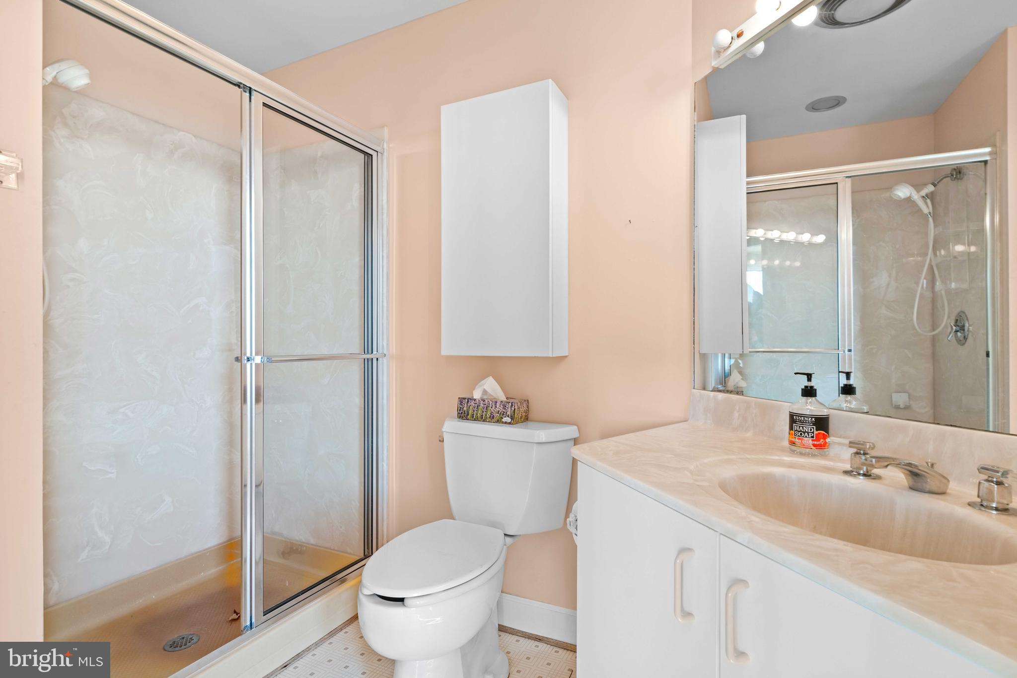 DEALE BEACH - Residential