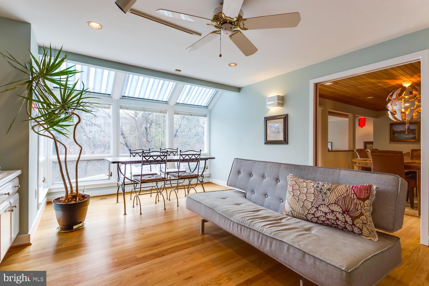 BELLEVUE FOREST - Residential